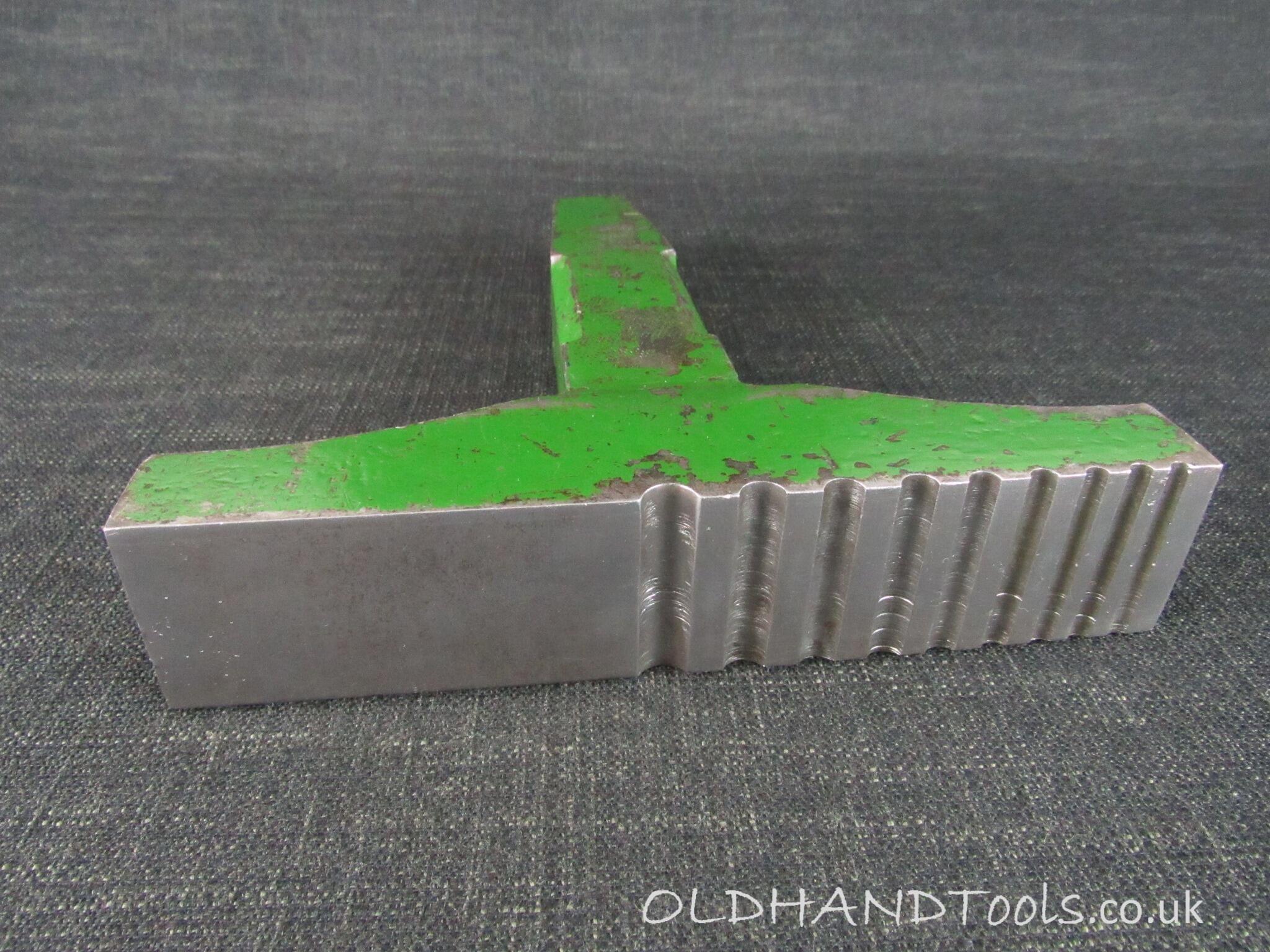 Blacksmiths Creasing Iron Stake Anvil - Tinsmiths Creasing Stake