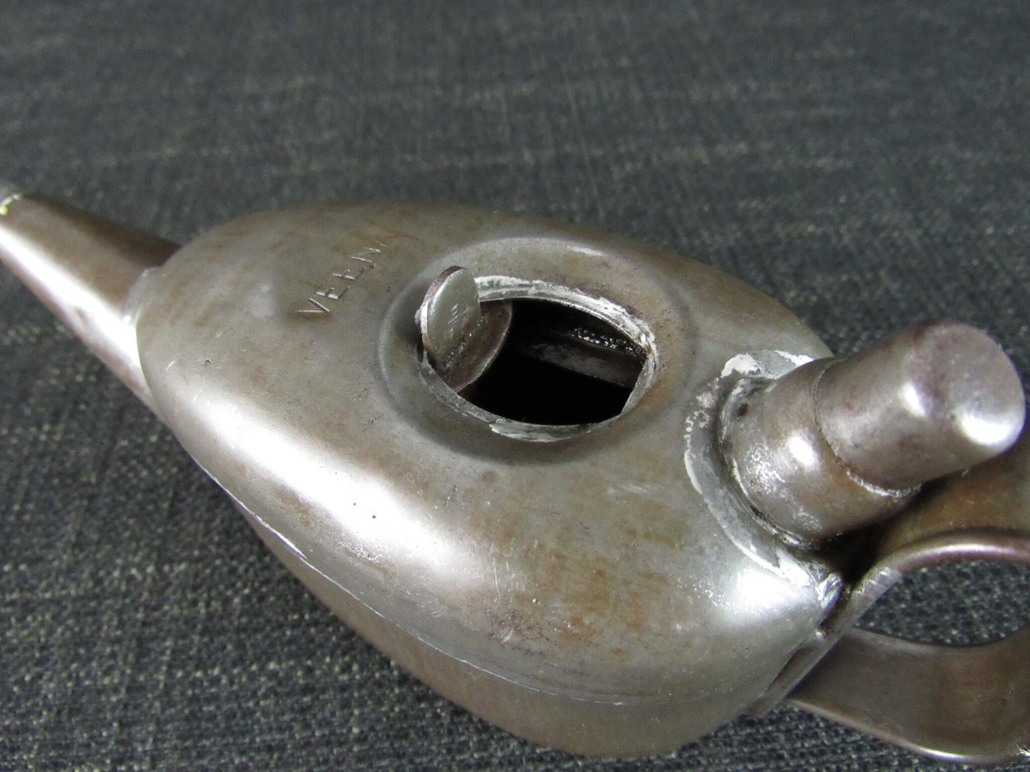 1/3 Pint VEENA Oil Can