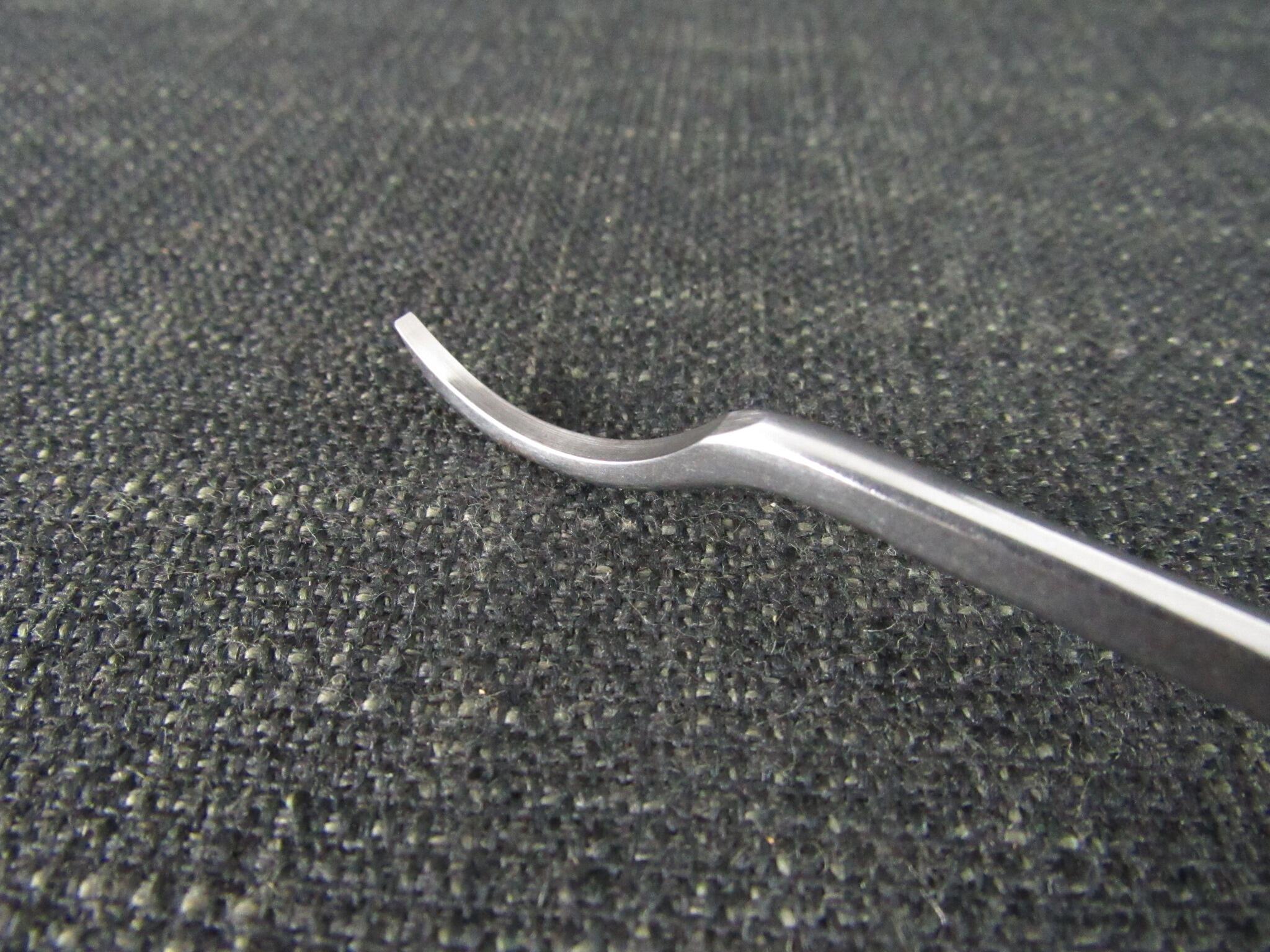 PFEIL Series 2a Spoon Bent Carving Gouge - 2mm
