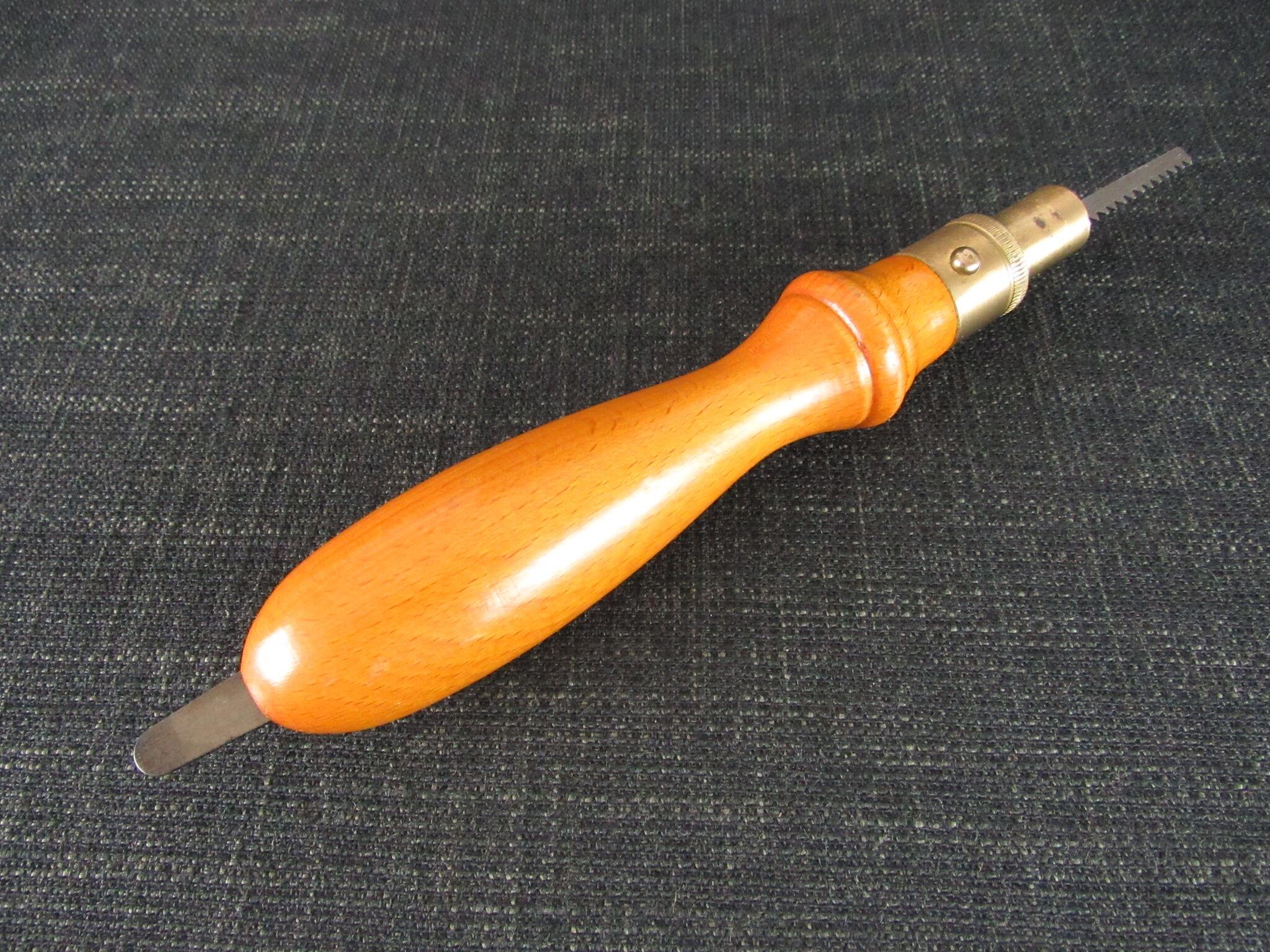 Unused Vintage Pad Saw