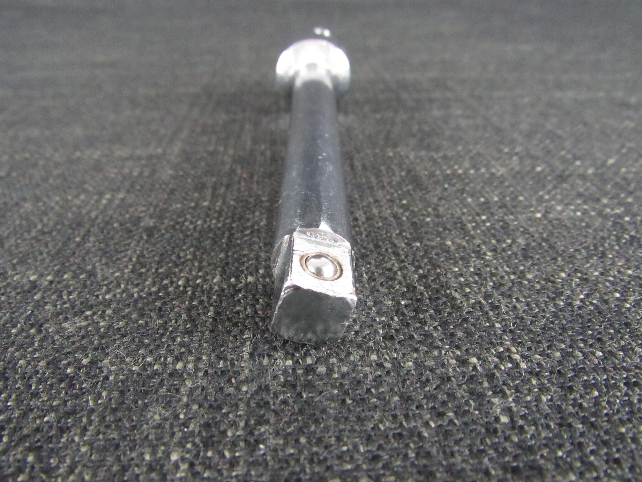 SNAP ON AX4 1/2 inch to 3/8 inch Extension