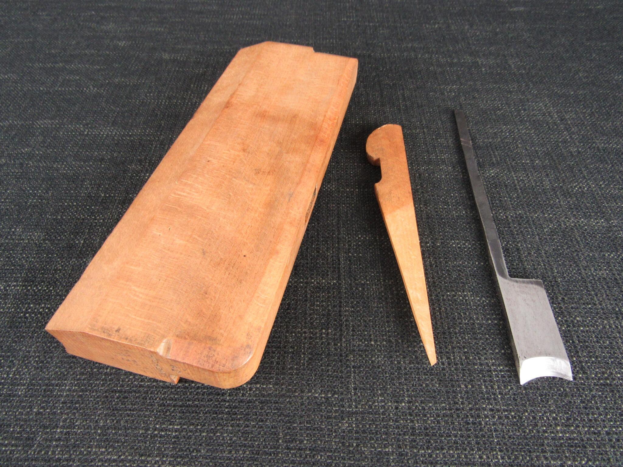 HIGHGATE No 12 Hollow Moulding Plane with Broad Arrow mark