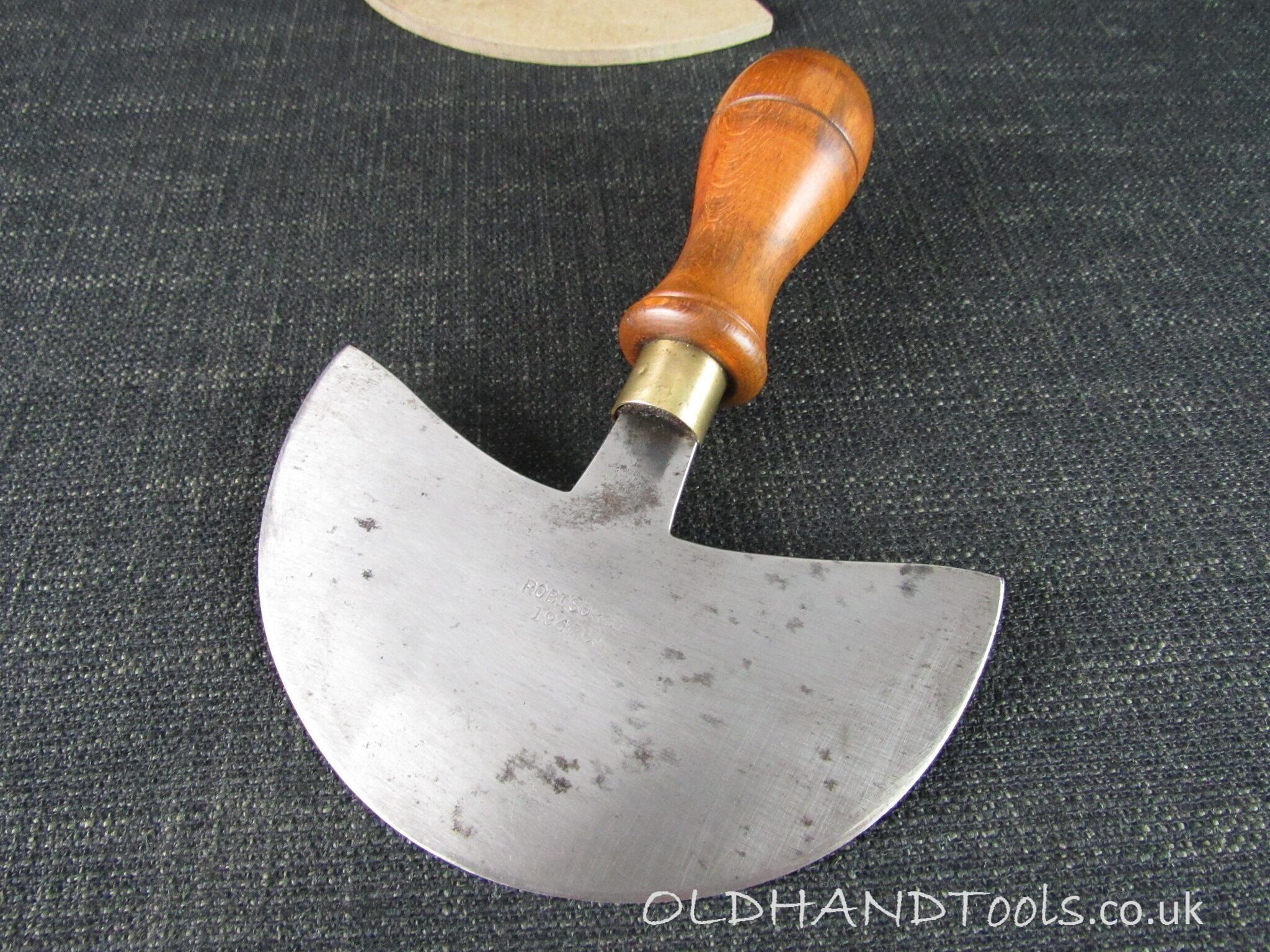 Saddlers Round Knife by ROBERT SORBY