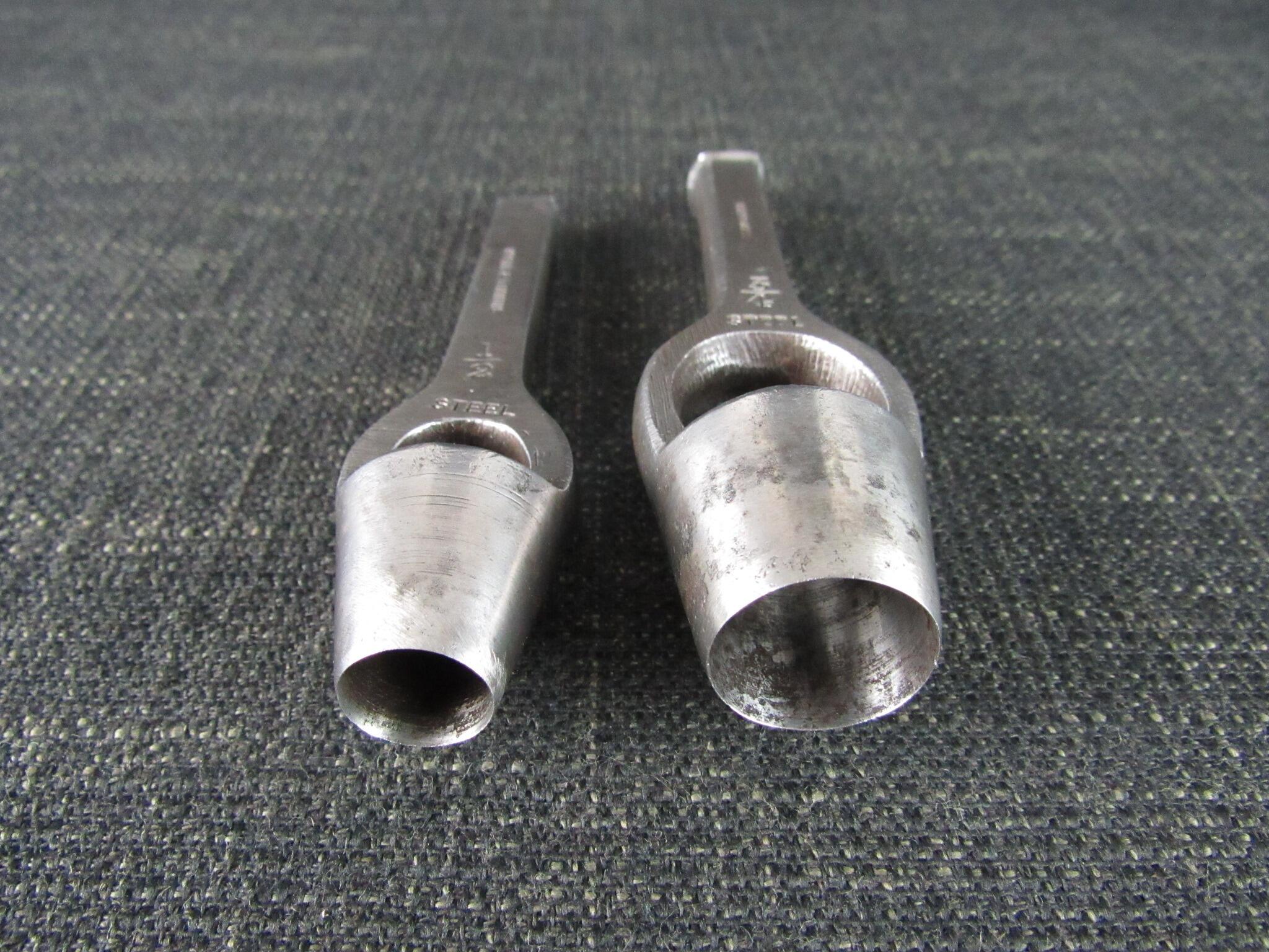 Pair of WYNN & TIMMINS Saddlers Round Punches - 1/2 & 3/4 inch