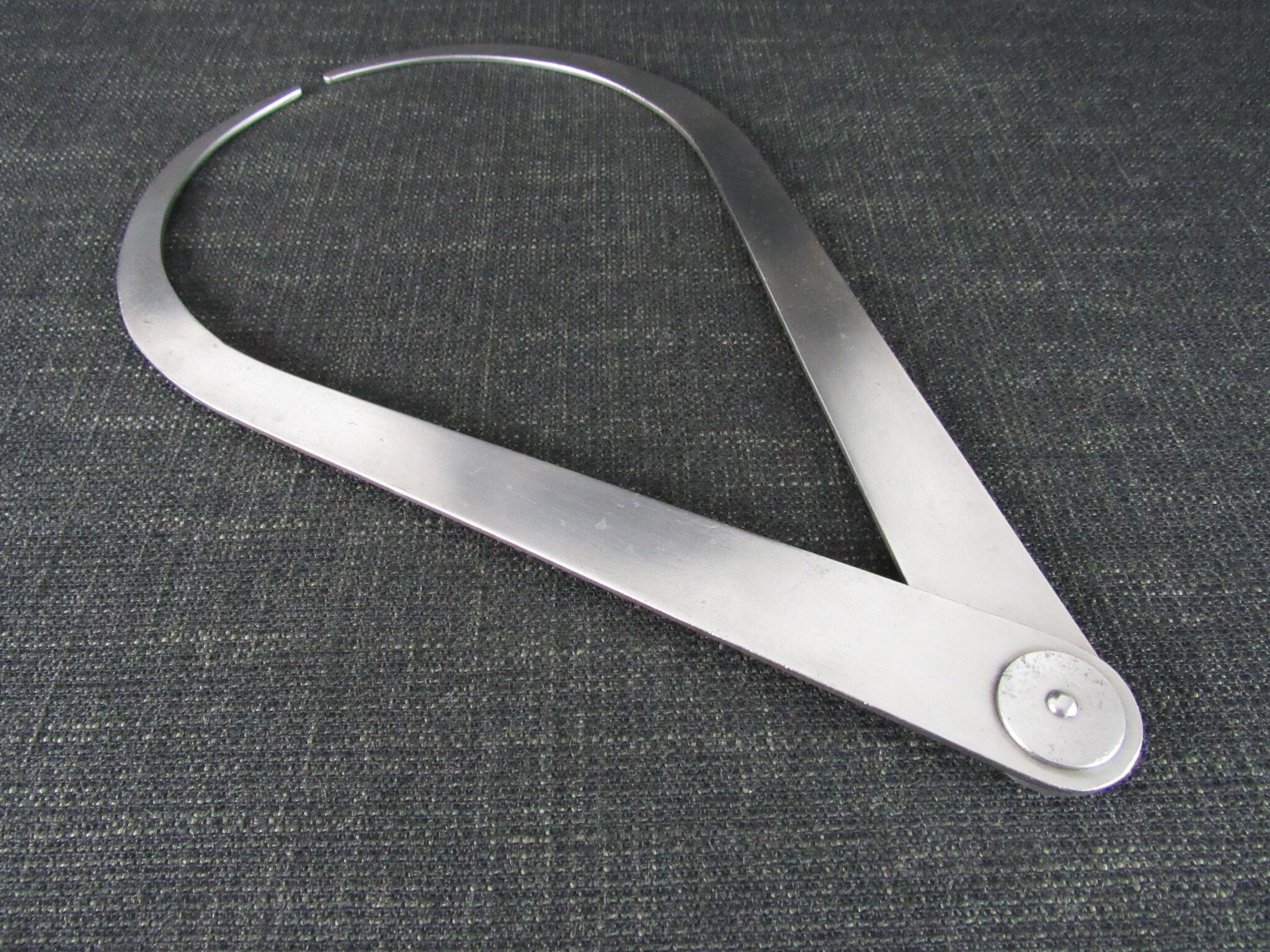 BUCK & HICKMAN 12 inch Firm Joint Callipers with Broad Arrow mark