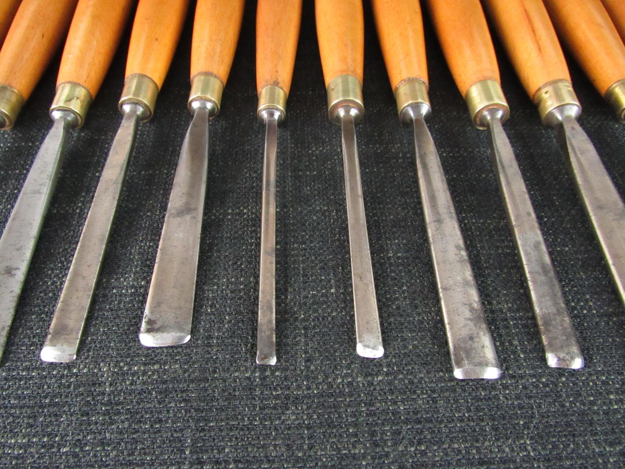 16 FROST of Norwich Carving Tools