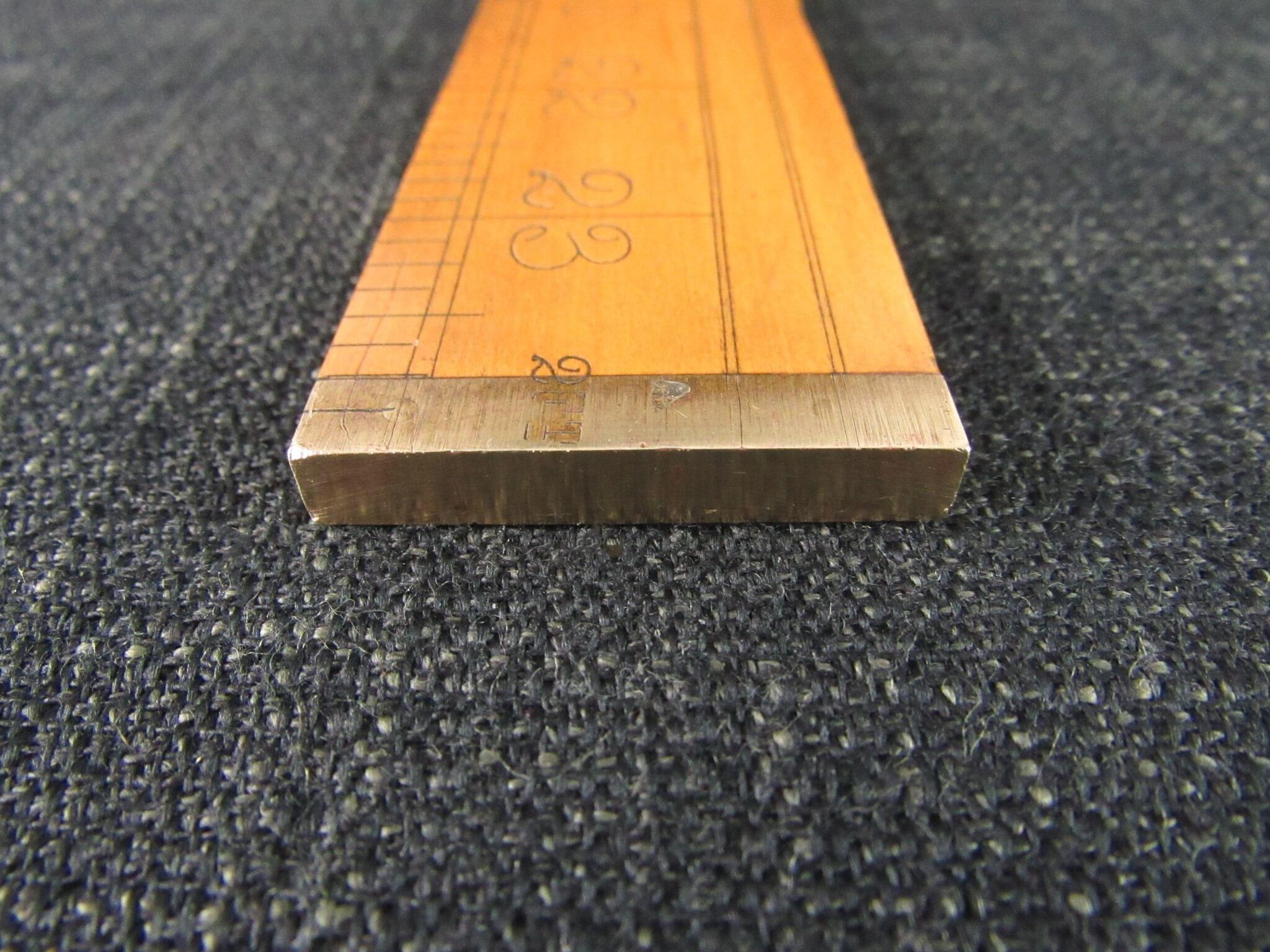 RABONE Boxwood Contraction Rule