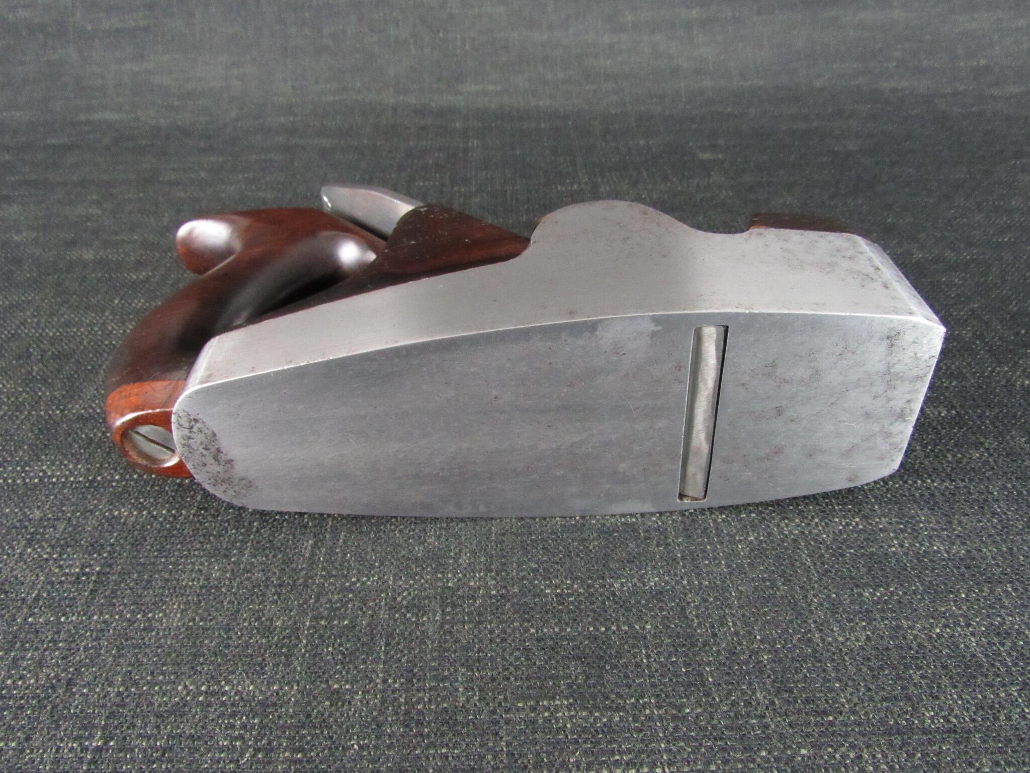 MATHIESON Dovetailed Infill Smoothing Plane with Closed Handle - Made by NORRIS