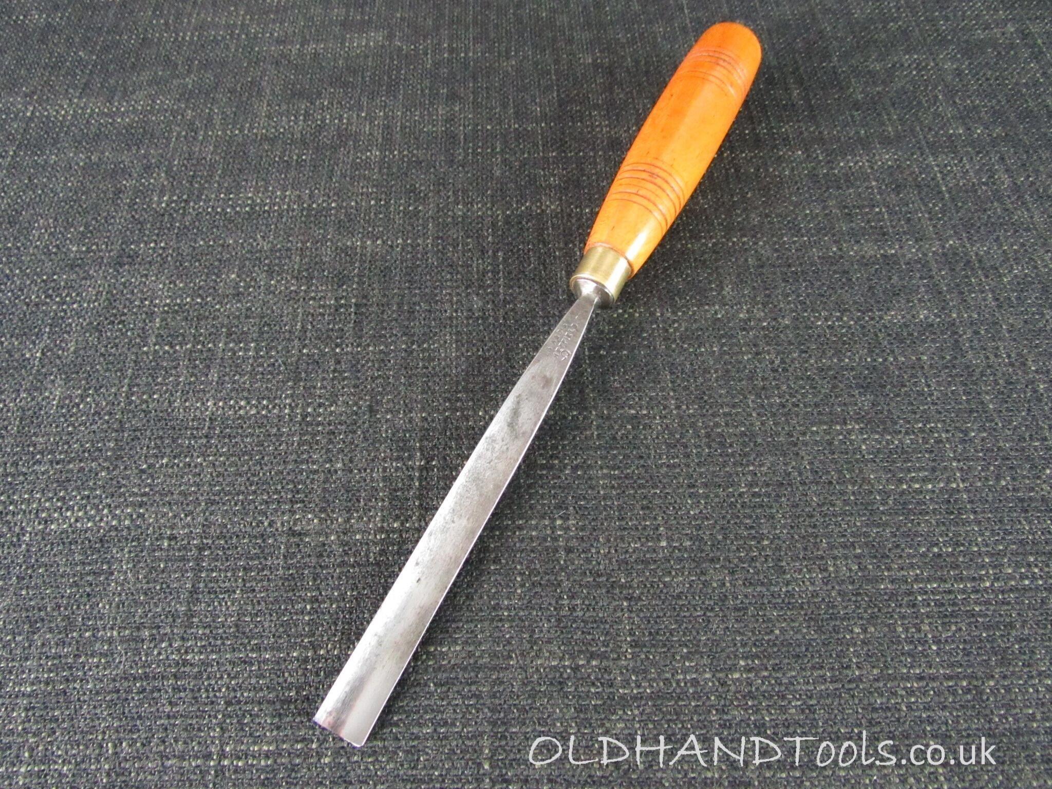 JB ADDIS 7/16 inch No 5 Carving Gouge