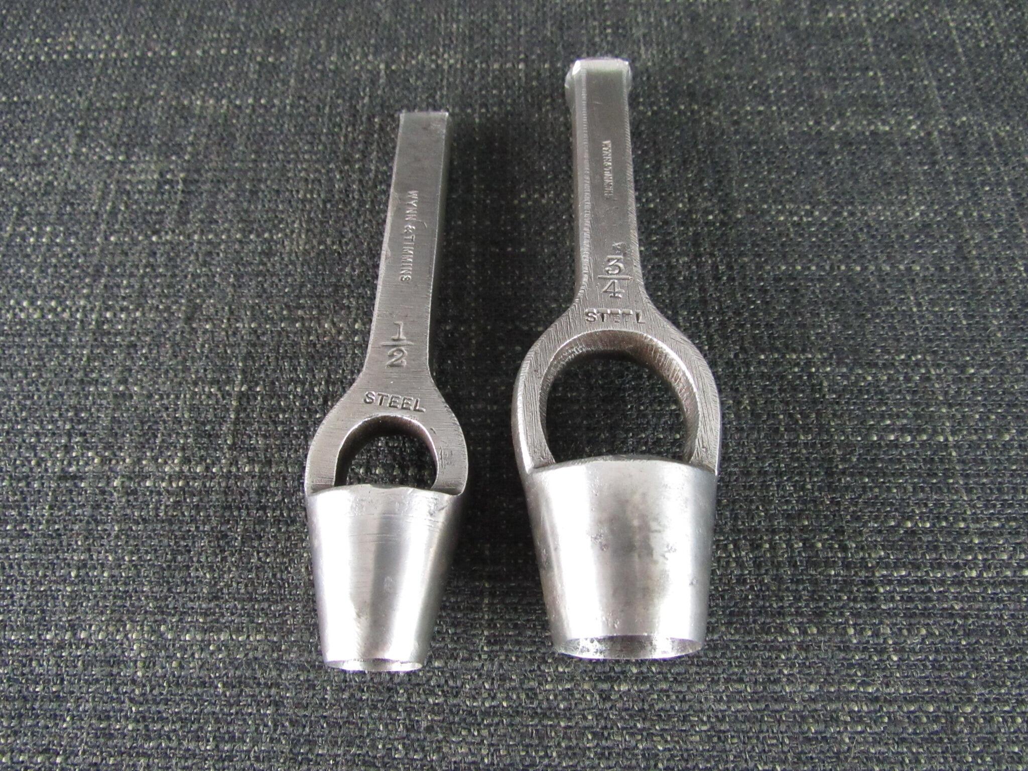 Pair of WYNN & TIMMINS Saddlers Round Punches - 1/2 & 3/4 inch