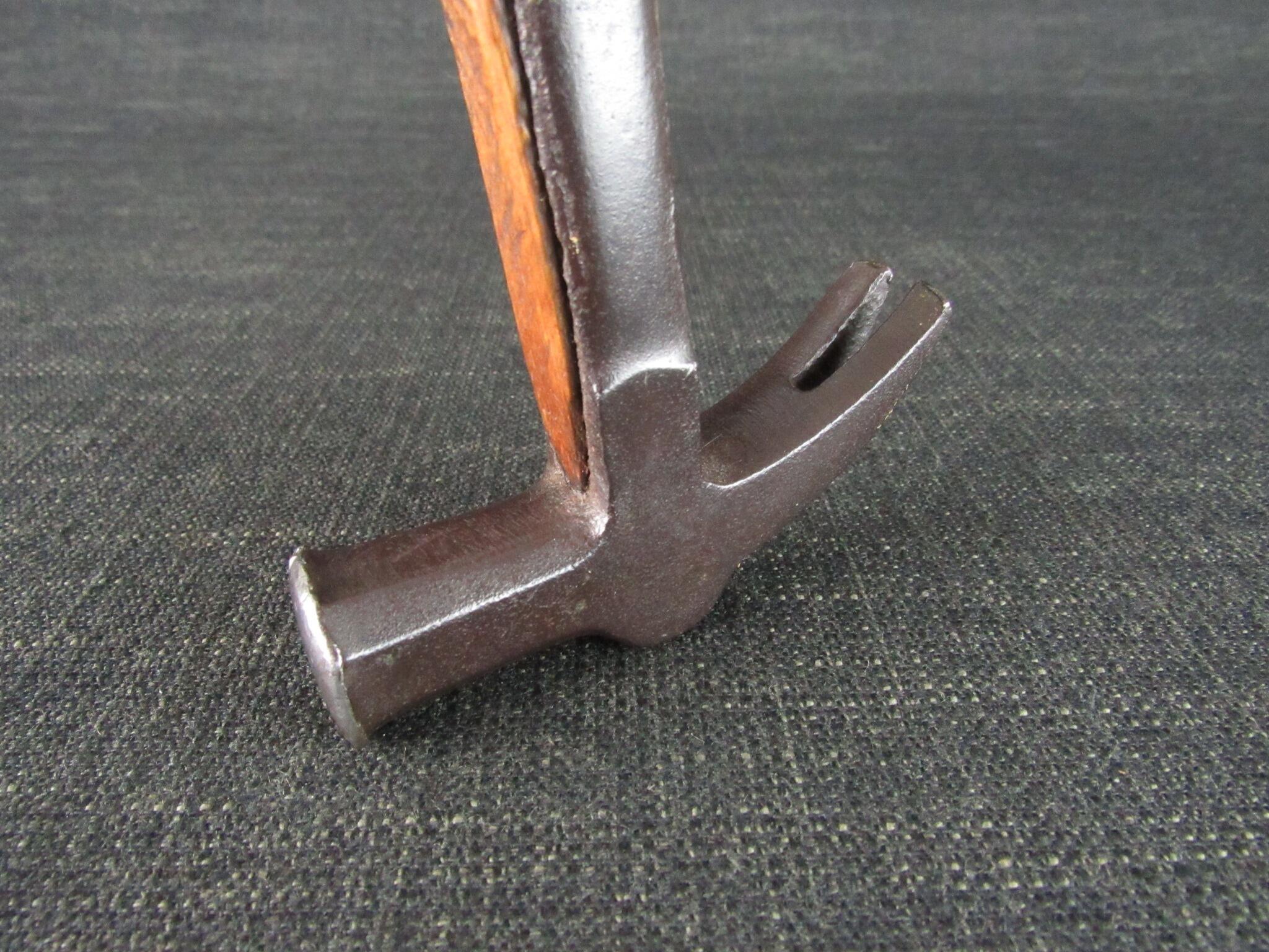 No 3 Small Strapped Claw Hammer