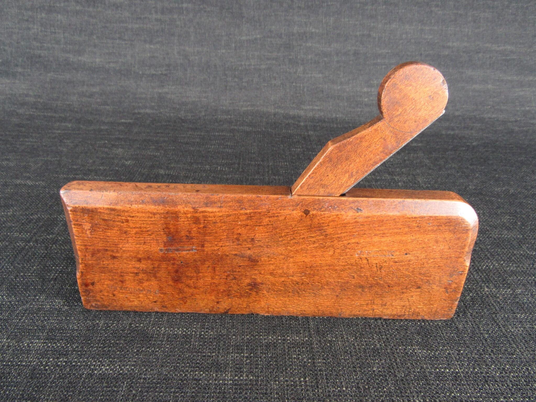Early Style Side Bead Moulding Plane