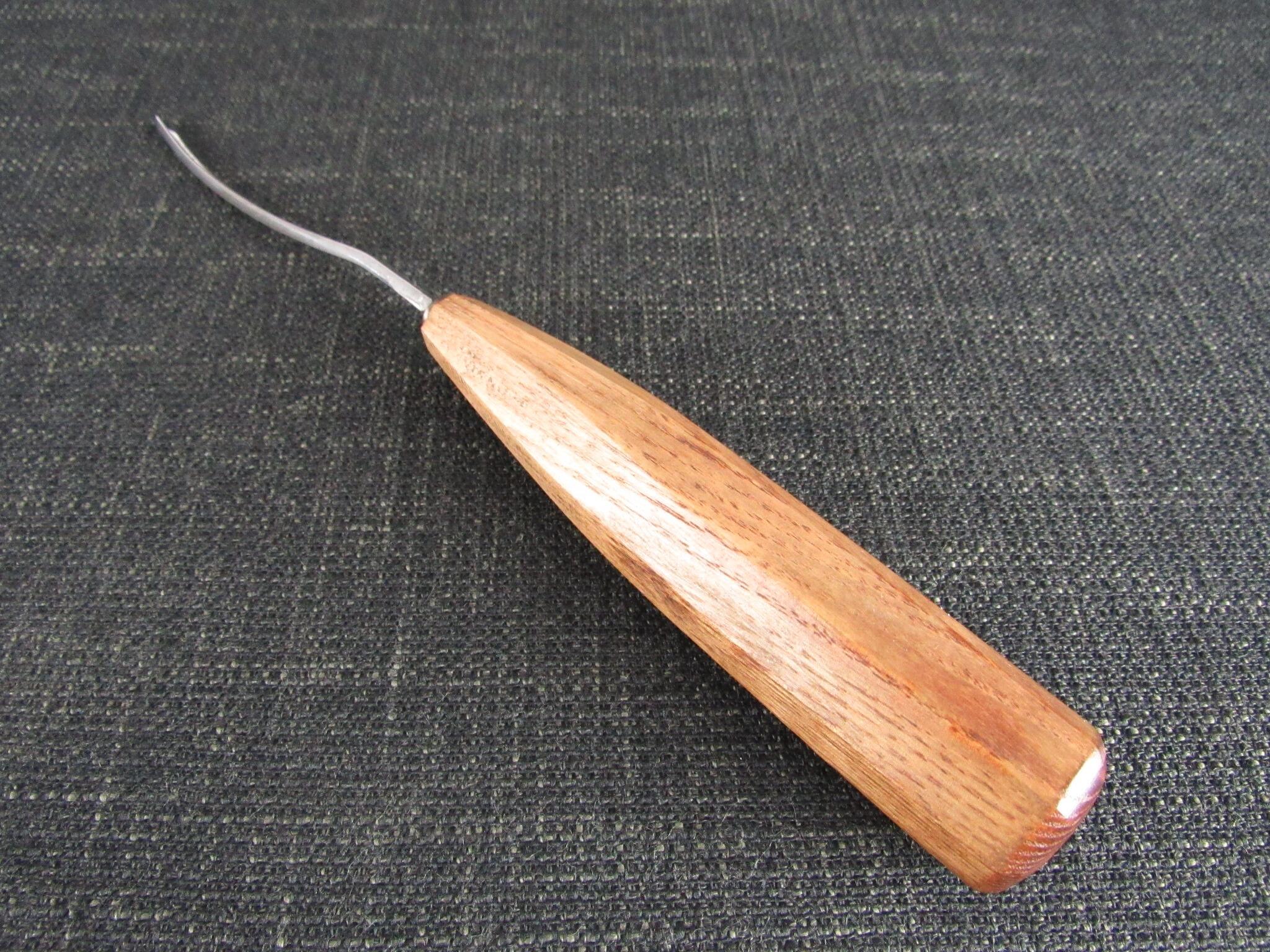 HENRY TAYLOR Curved V Caving Tool - 3mm 1/8 inch