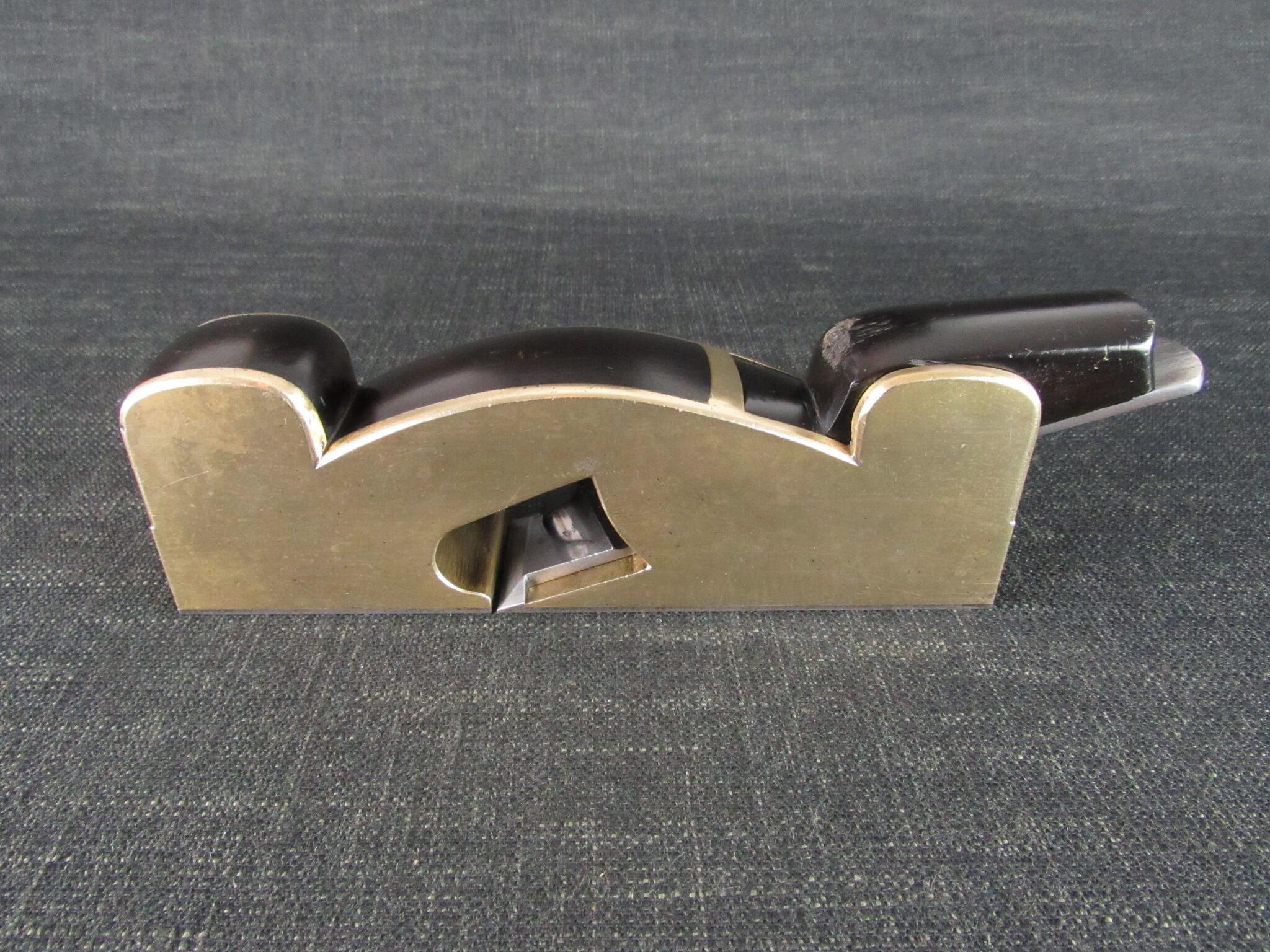 Brass or Gunmetal Shoulder Plane with Ebony Infill - GRIFFITHS Iron