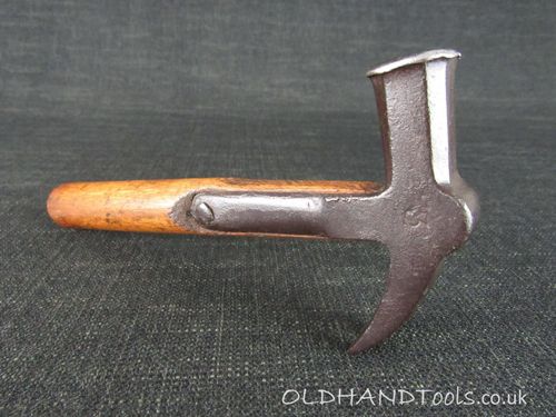 No 3 Small Strapped Claw Hammer