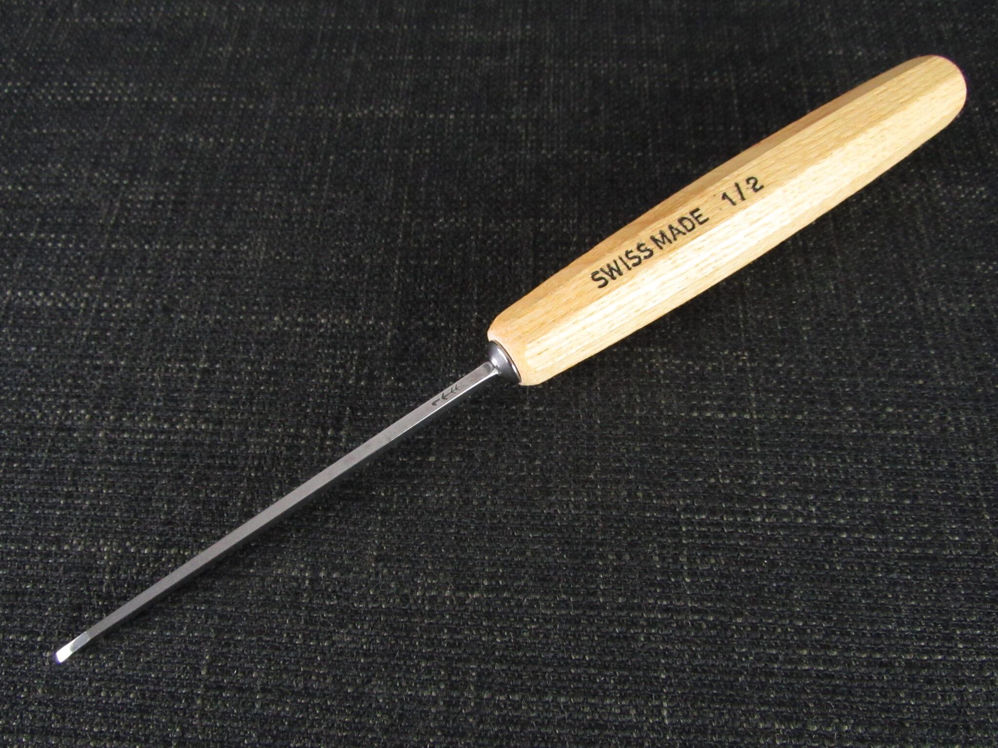PFEIL Series 1 2mm Carving Chisel