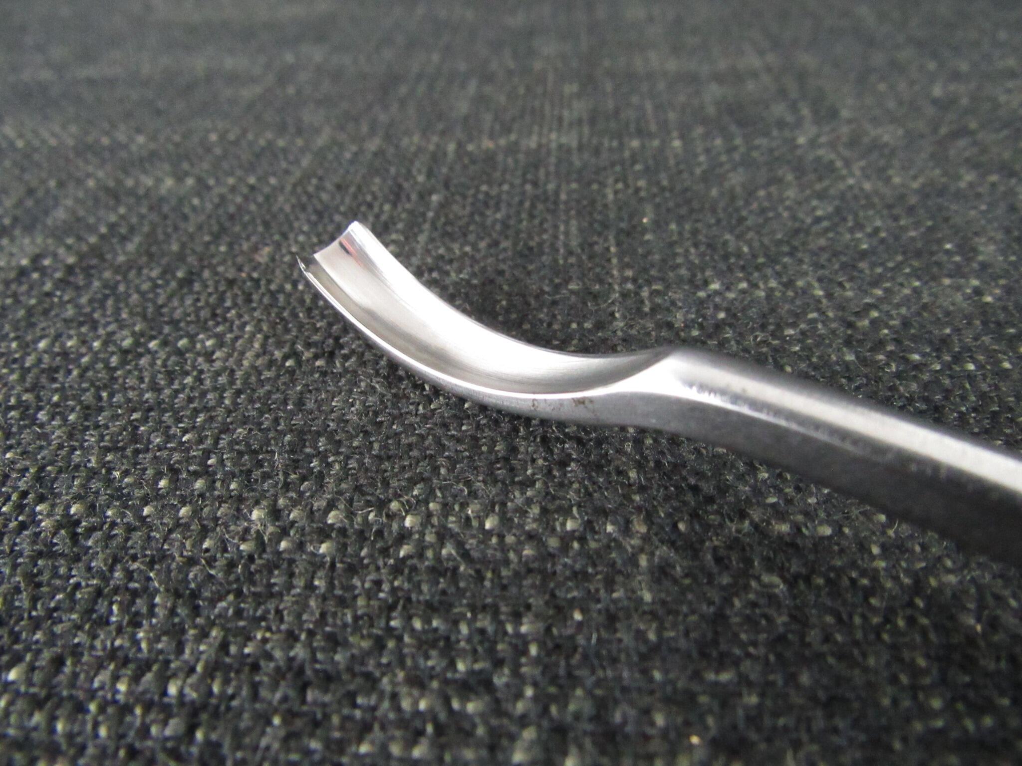 PFEIL Series 8a Spoon Bent Carving Gouge - 7mm