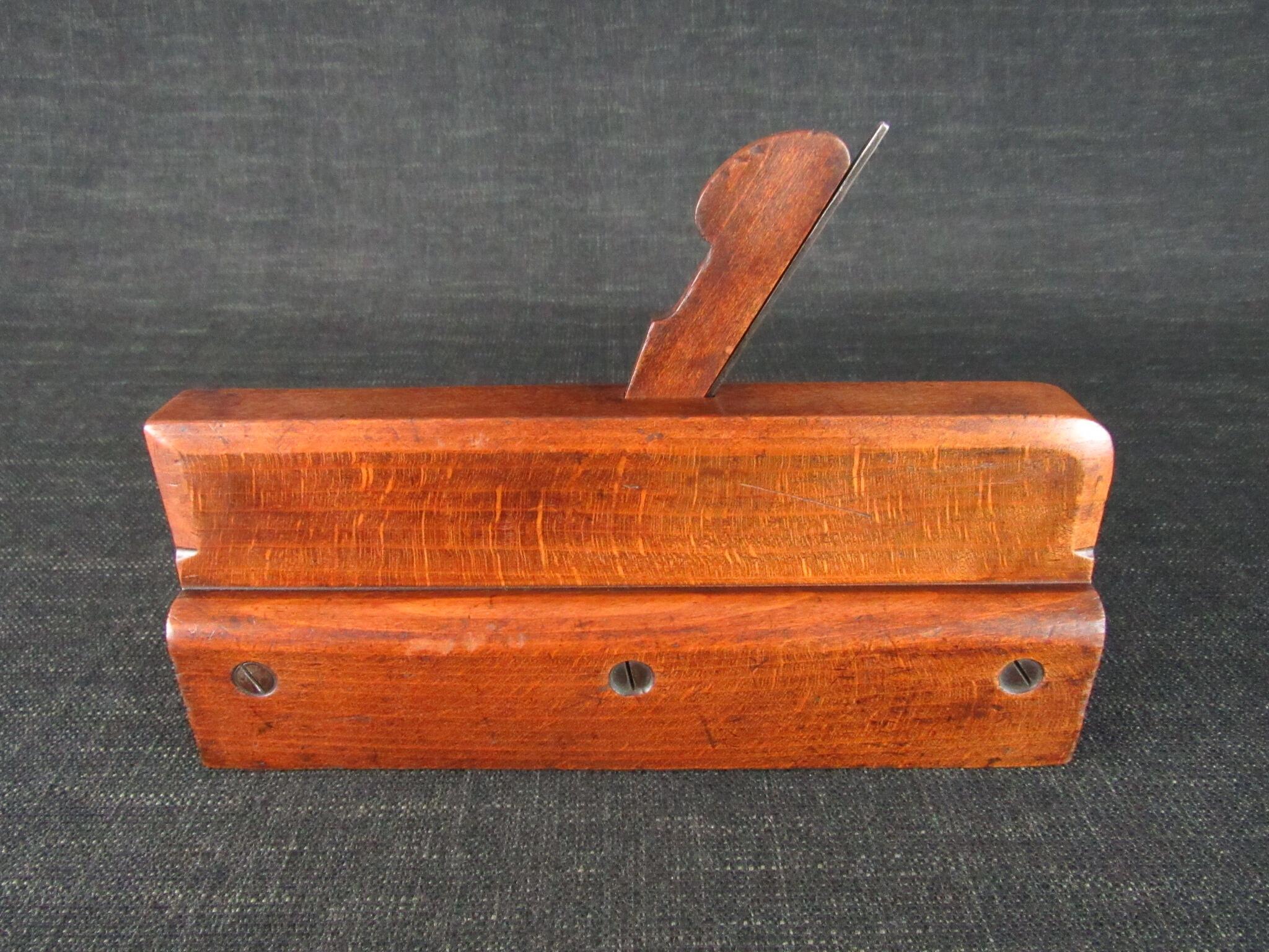 MOSELEY Casemakers Plane