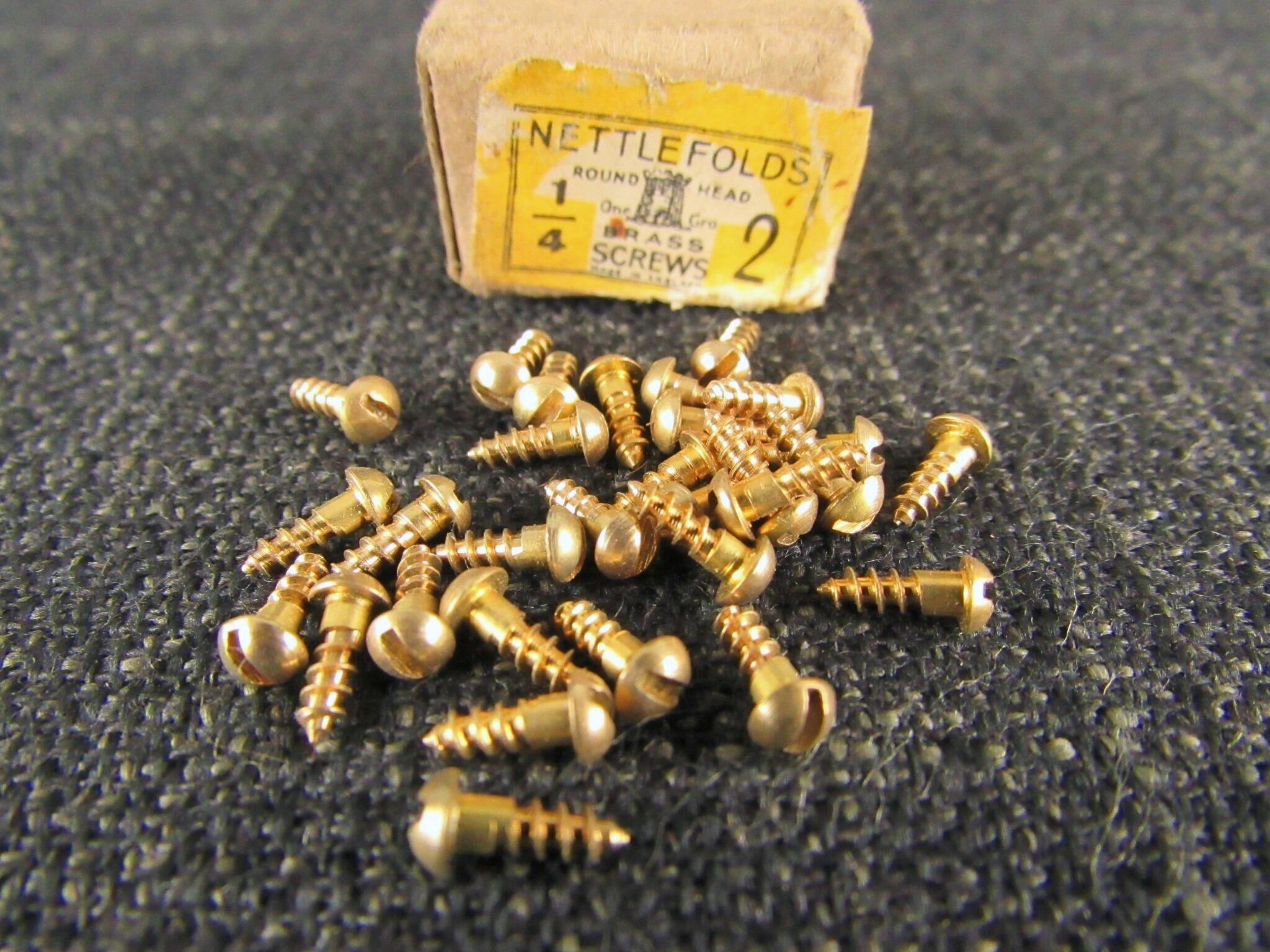 2 x 1/4 Brass Round
