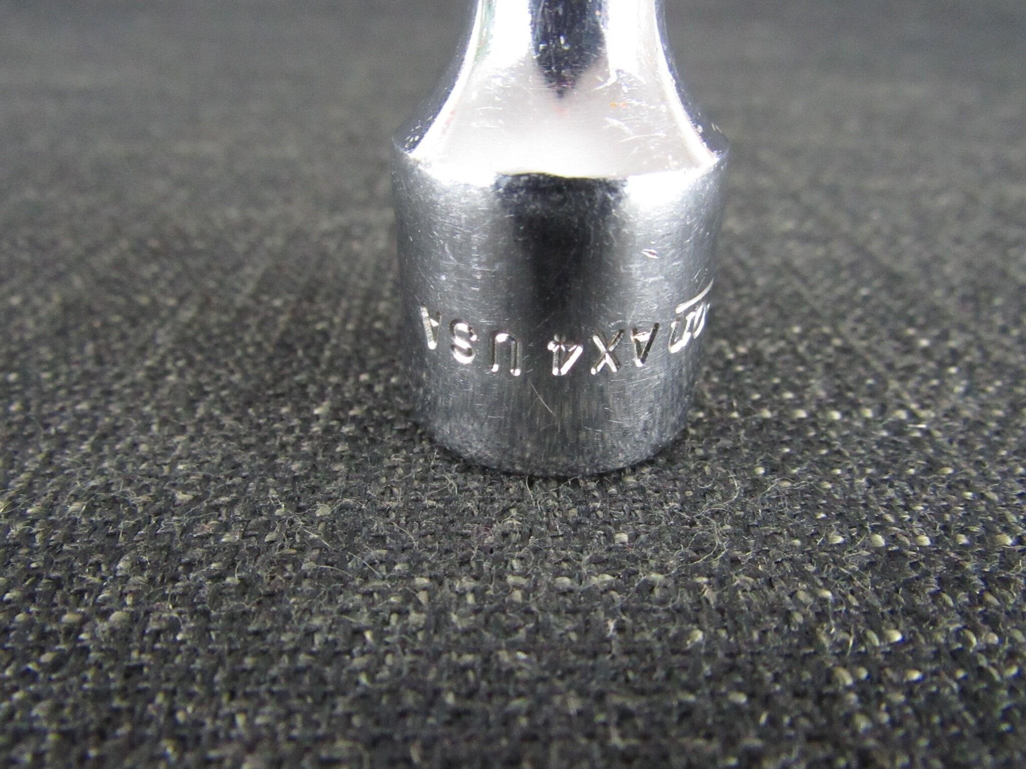 SNAP ON AX4 1/2 inch to 3/8 inch Extension