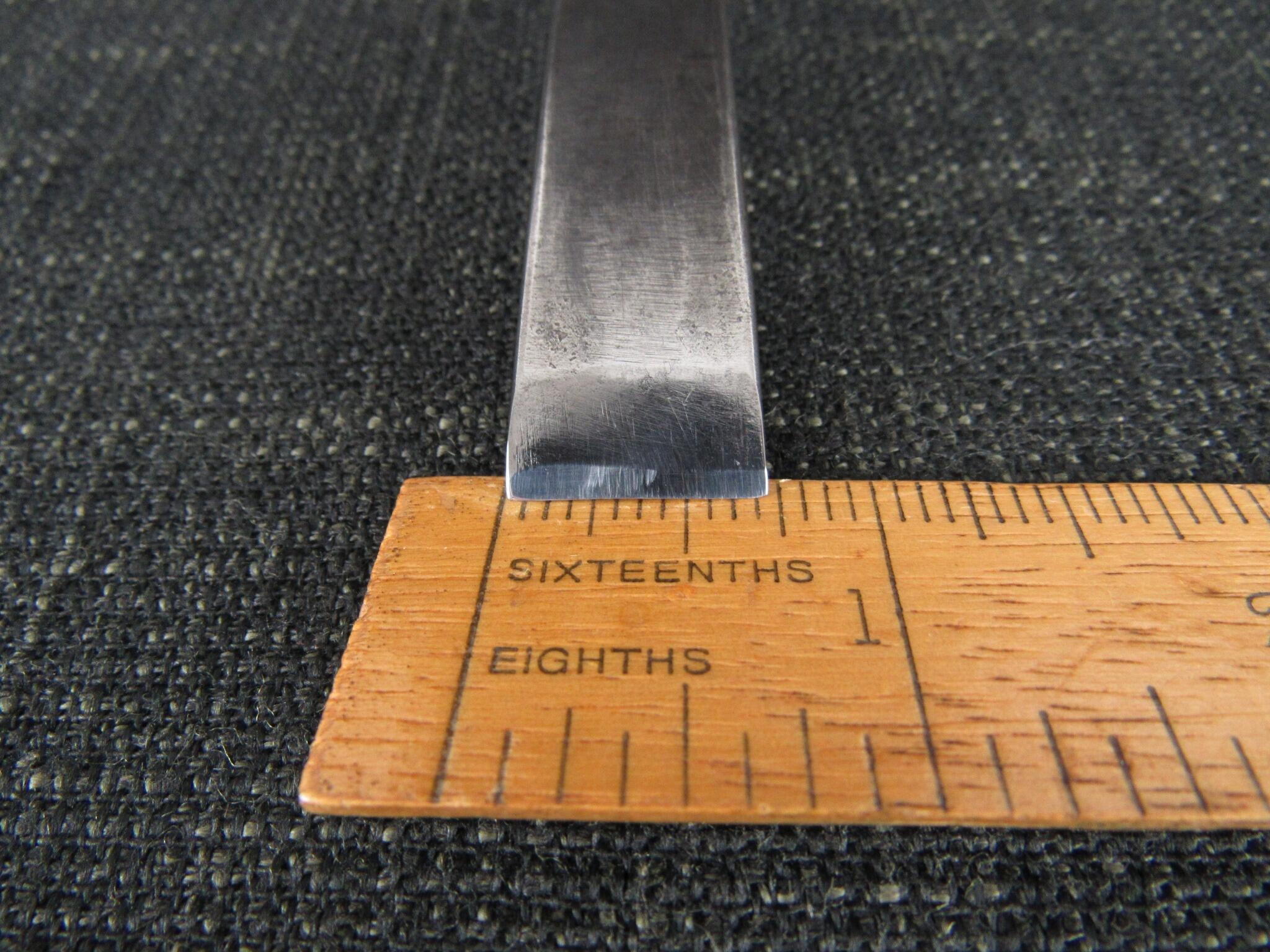 SJ ADDIS London 11/16 inch No 12 Curved Carving Gouge - 18mm