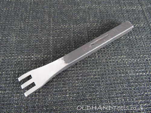 MARPLES Pricking Iron Punch