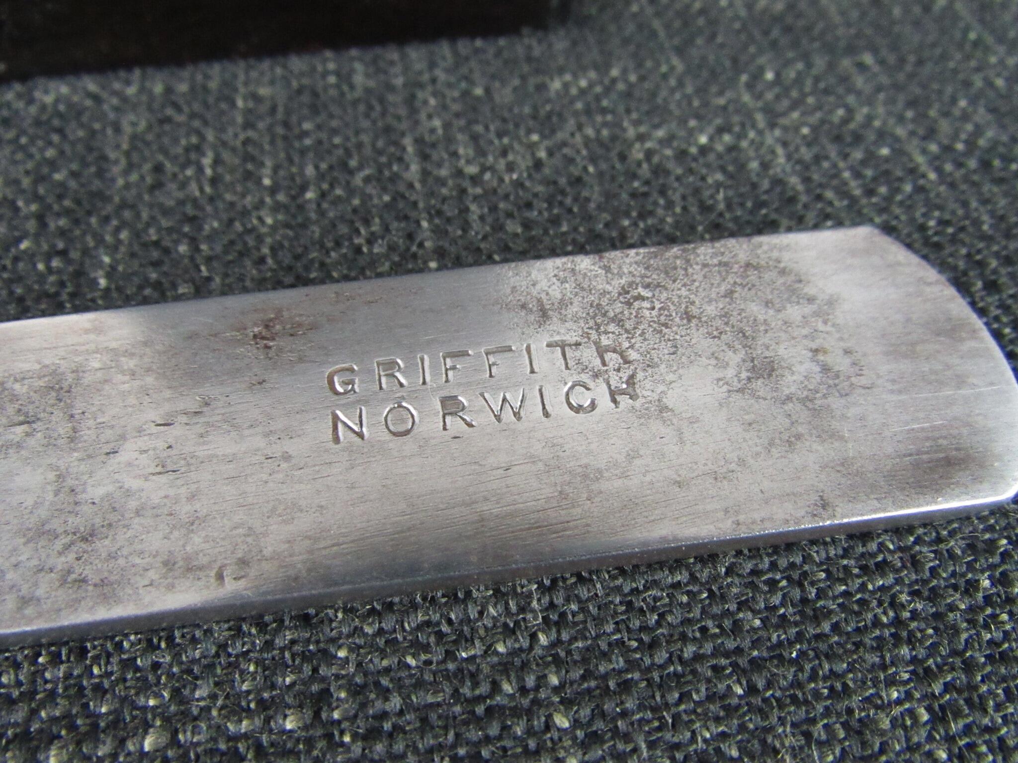 Brass or Gunmetal Shoulder Plane with Ebony Infill - GRIFFITHS Iron
