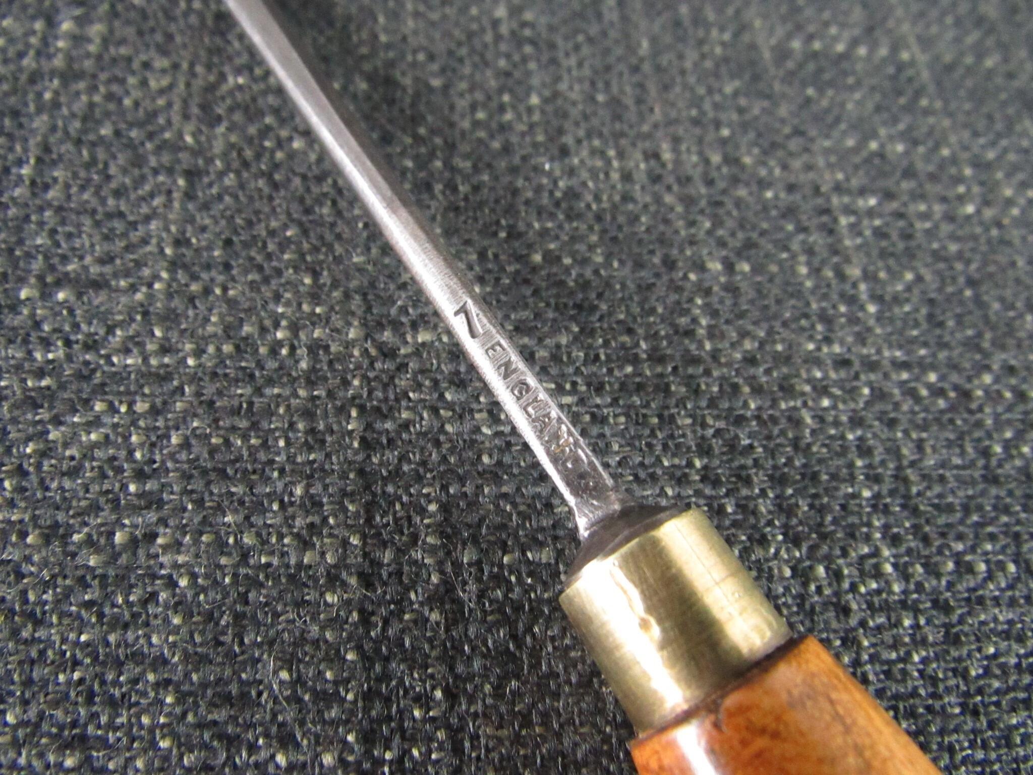 SJ ADDIS 1/8 inch No 7 Carving Gouge