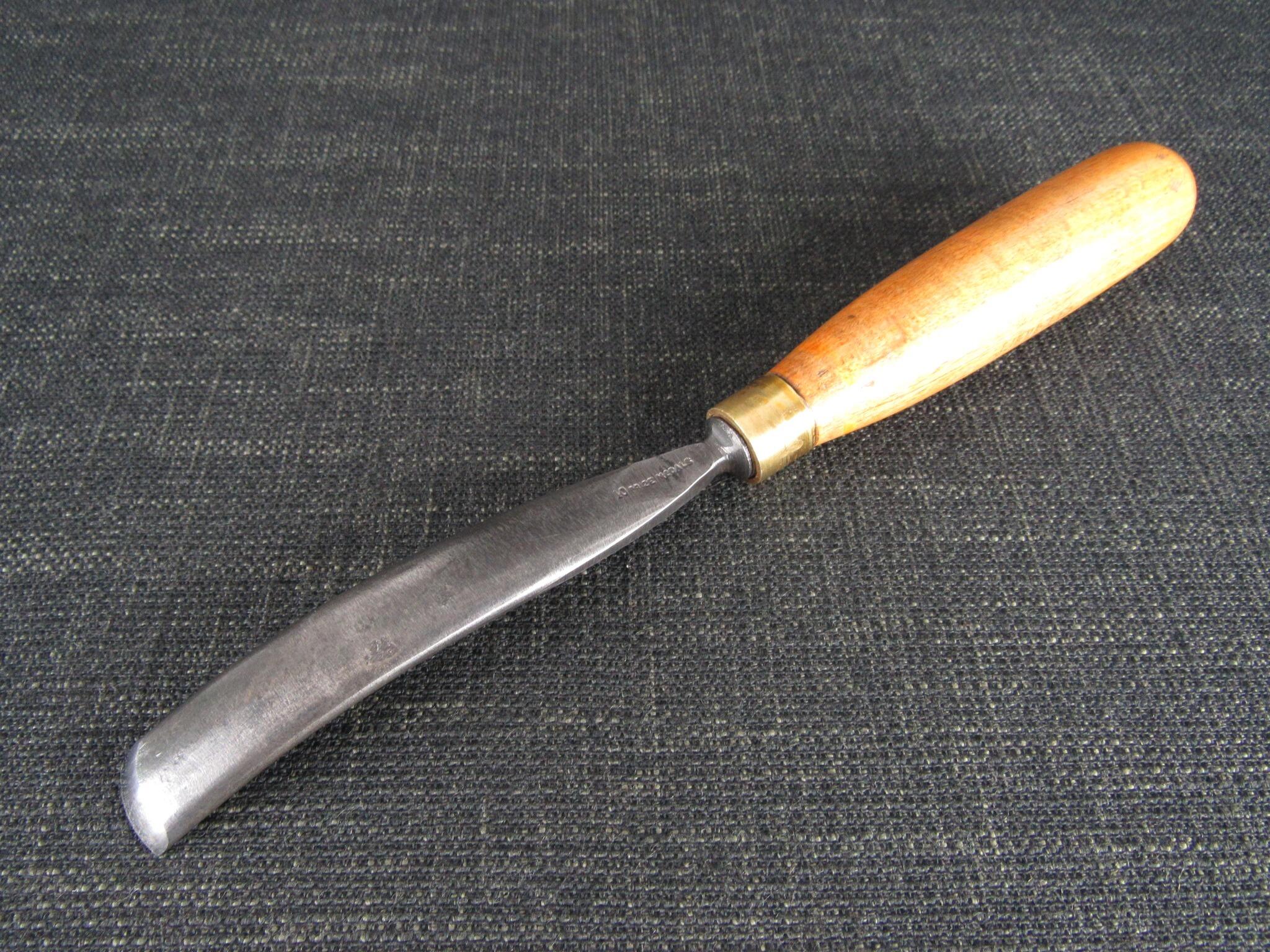 JB ADDIS No 14 Curved Carving Gouge - 3/4 inch
