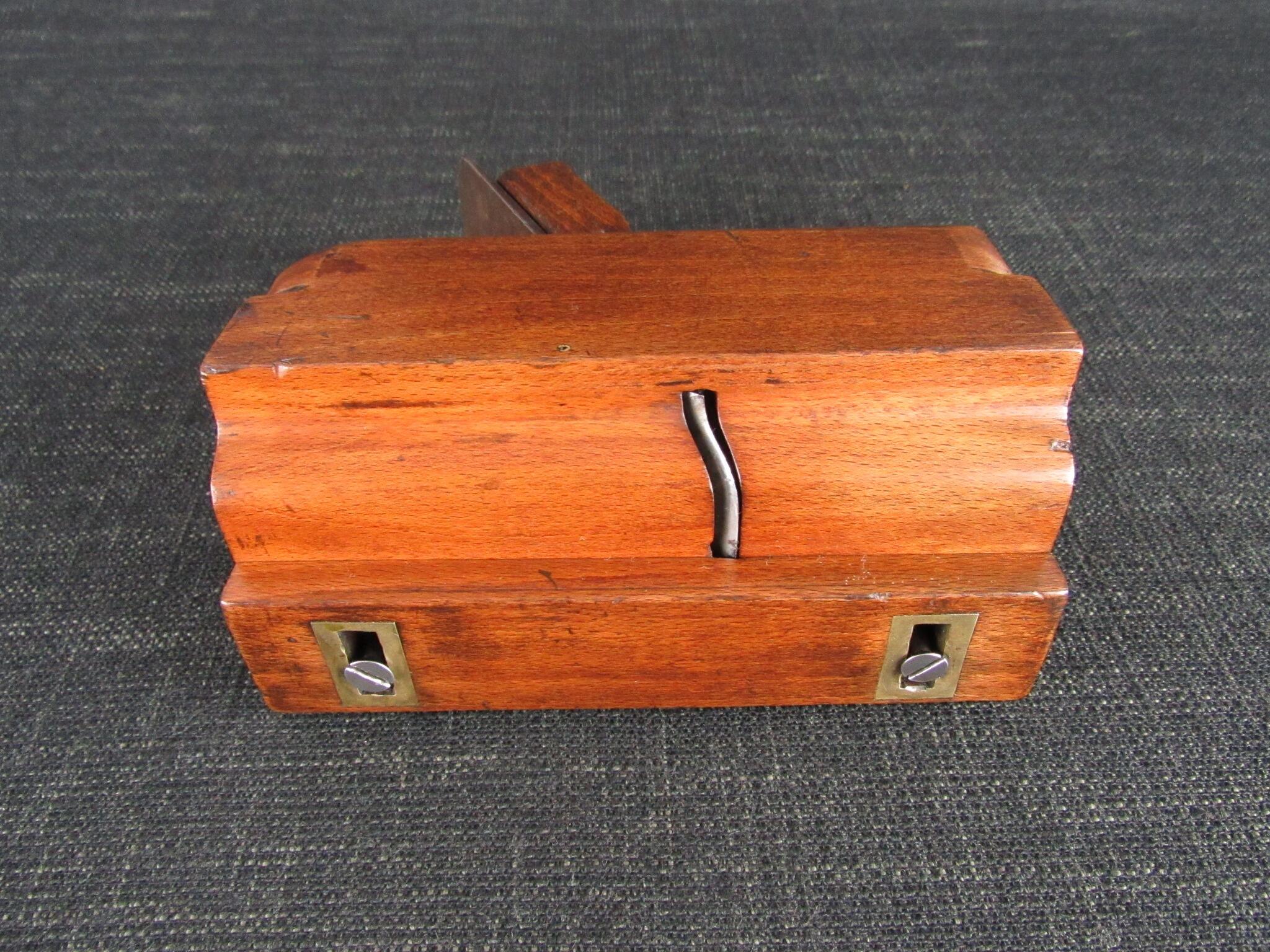 Wooden Handrail Plane by LUNT