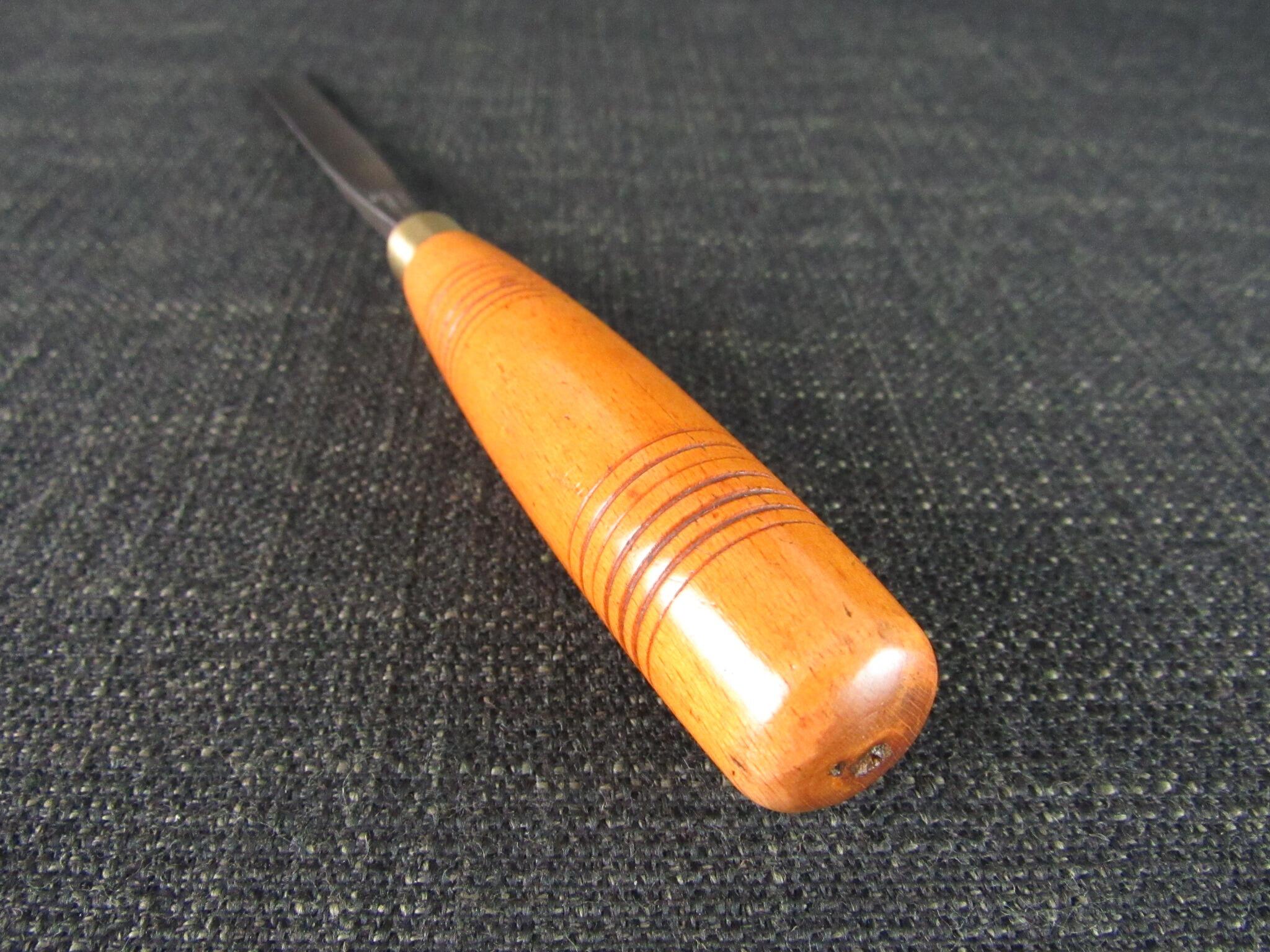 JB ADDIS 7/16 inch No 5 Carving Gouge