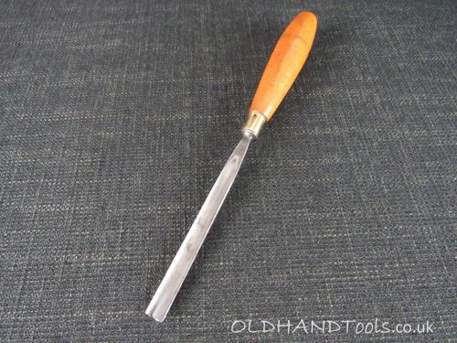 HENRY TAYLOR 3/8 inch Straight Carving Gouge - No 7 Sweep