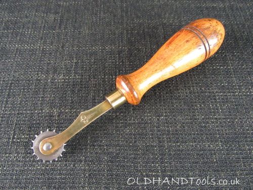 PRESTON Pricking Wheel or Stitching Wheel