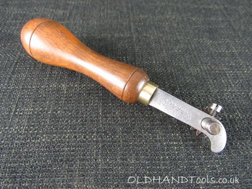 J OXLEY Shoe Makers Peg Wheel