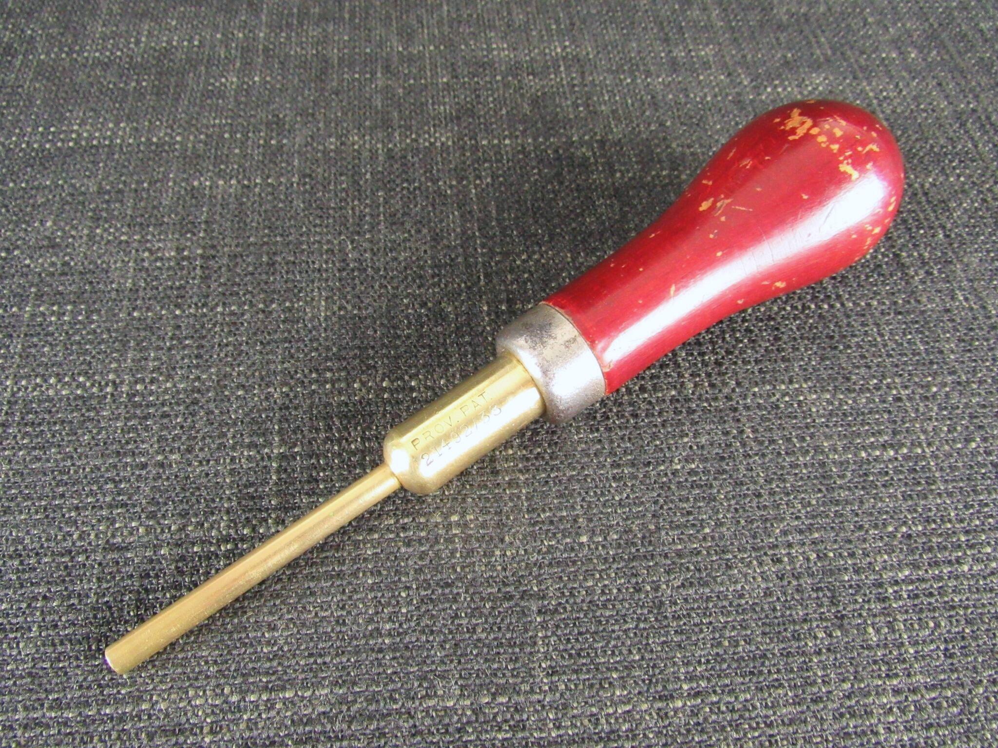 Rampin or Pushpin marked PROV PAT 21492/38