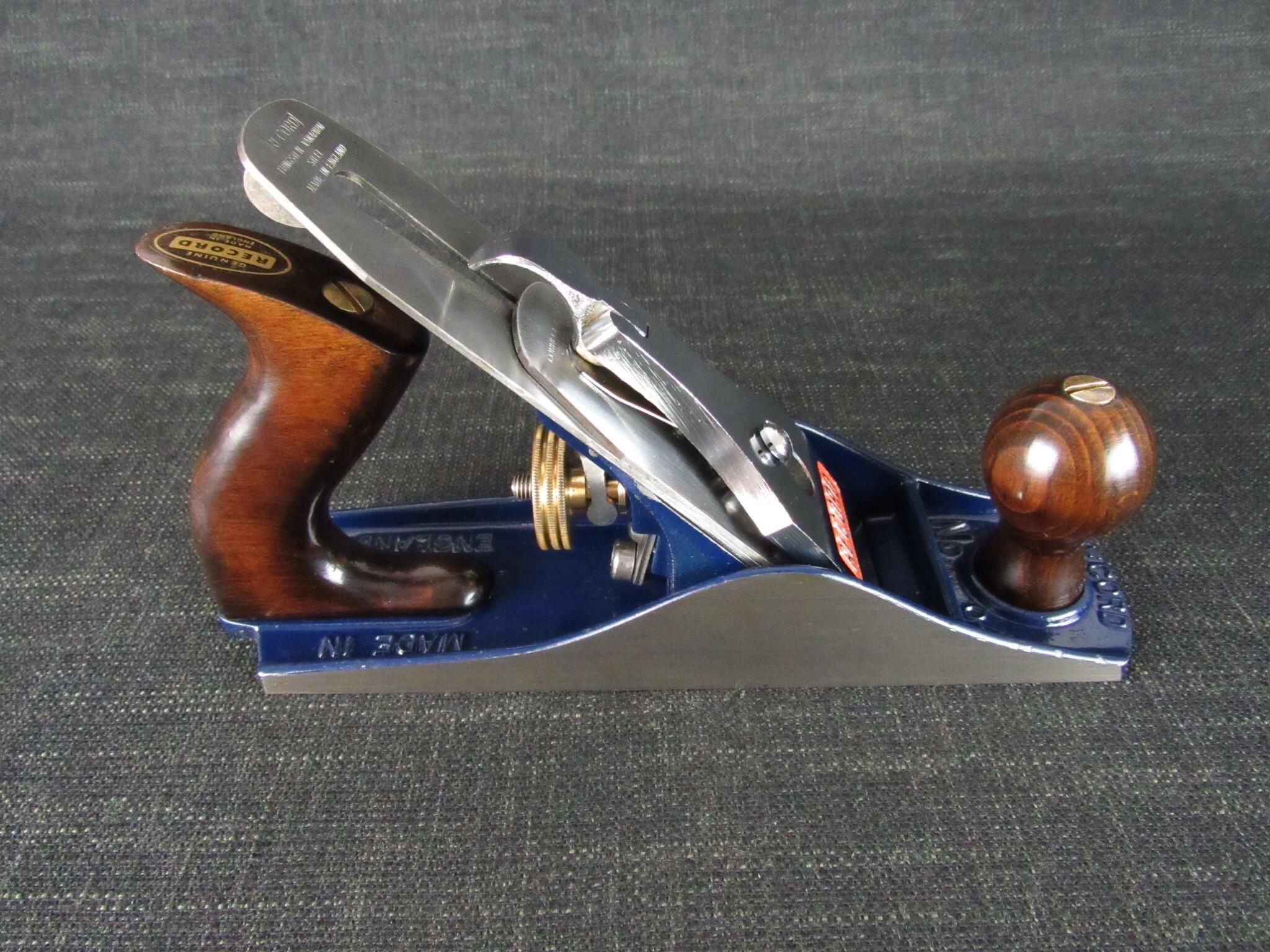 RECORD 04 Smoothing Plane