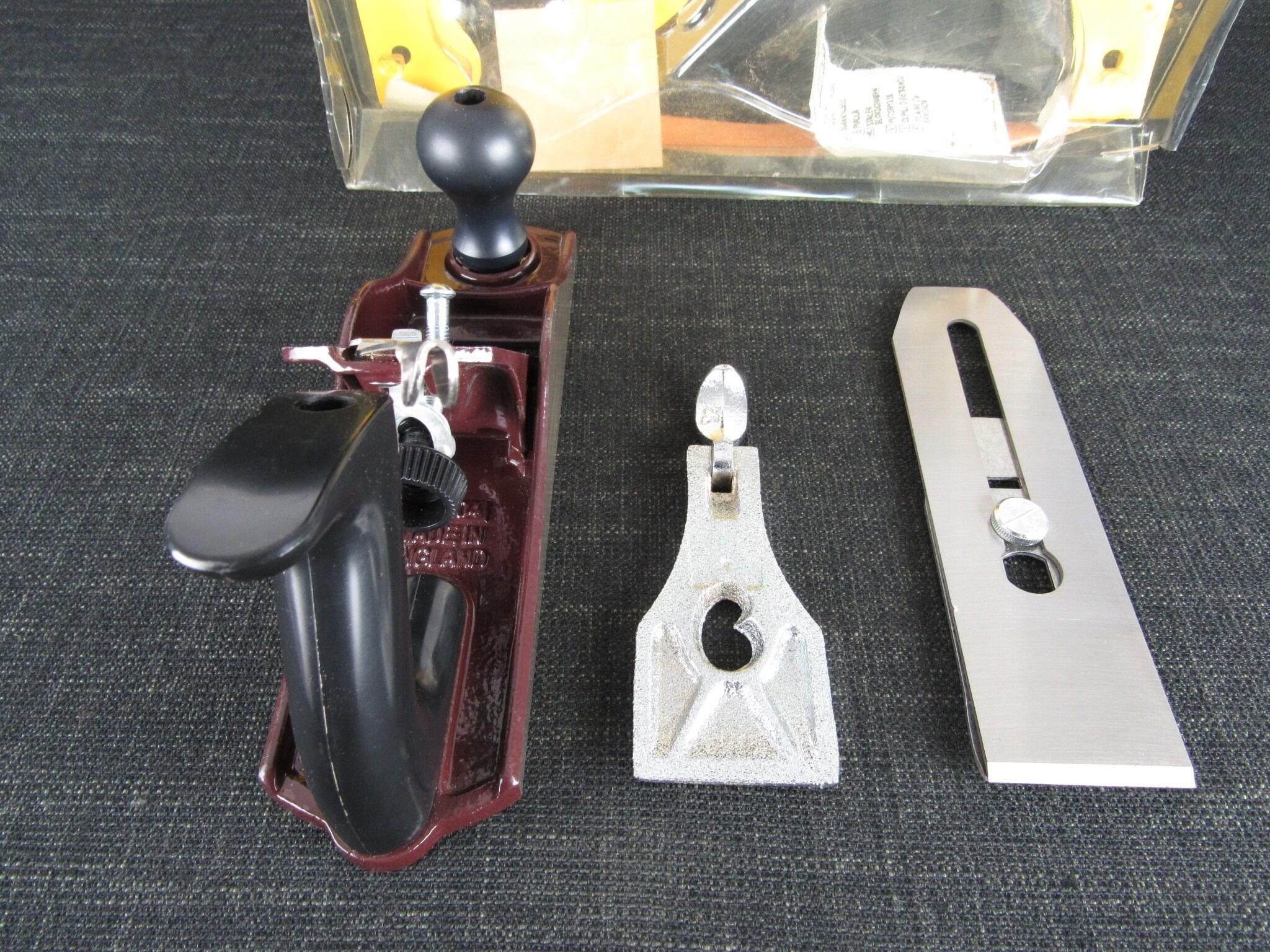 STANLEY Handyman No 4 Smoothing Plane 1 12 204