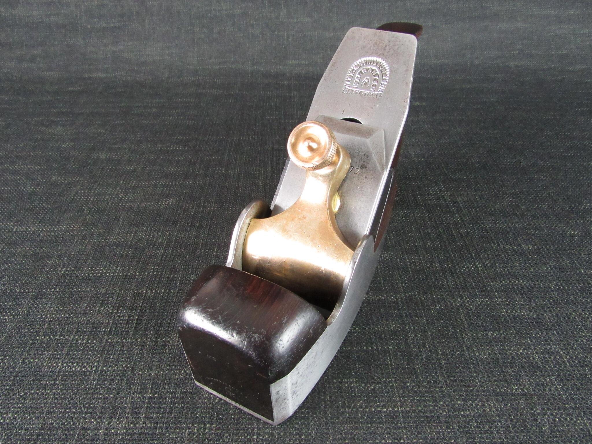 MATHIESON Dovetailed Infill Smoothing Plane with Closed Handle - Made by NORRIS