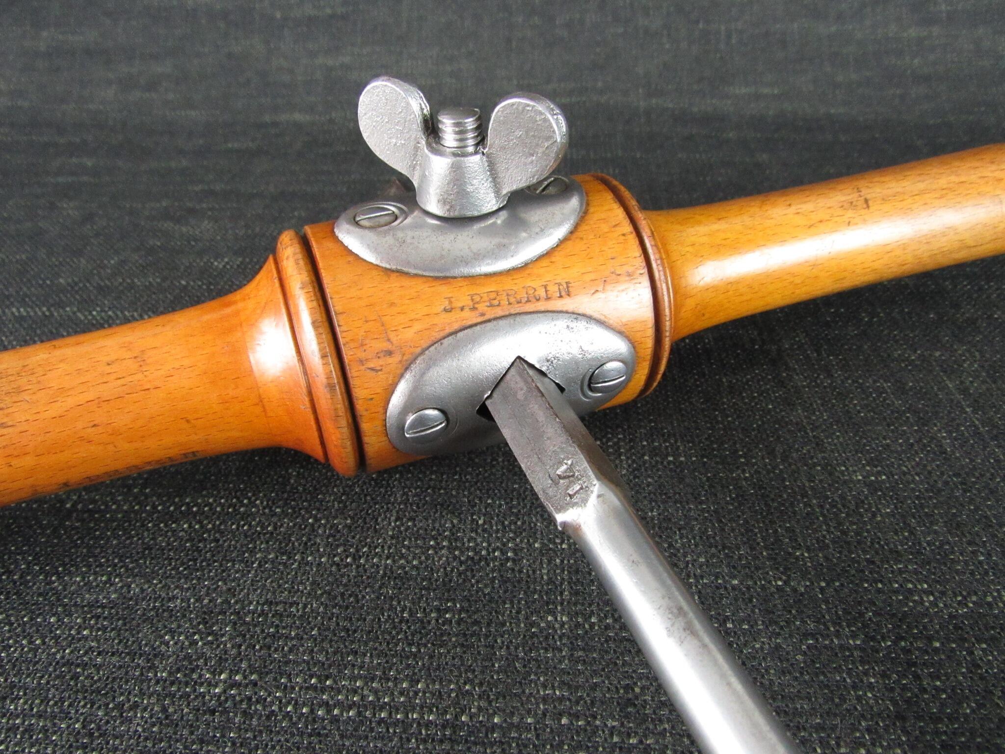 Universal Auger Handle with 3 Patent GILPIN Auger Bits