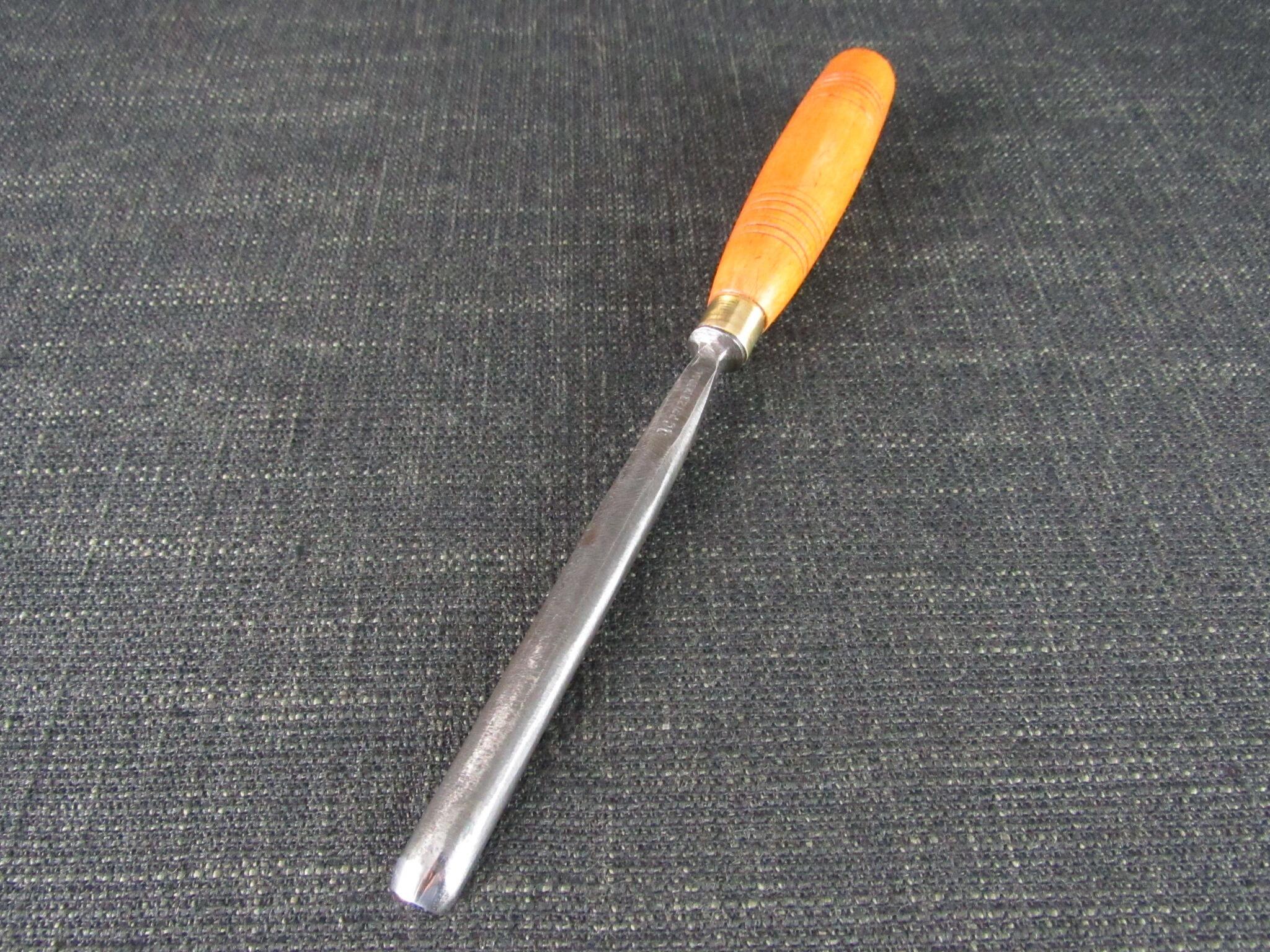 JB ADDIS 3/8 inch No 7 Carving Gouge