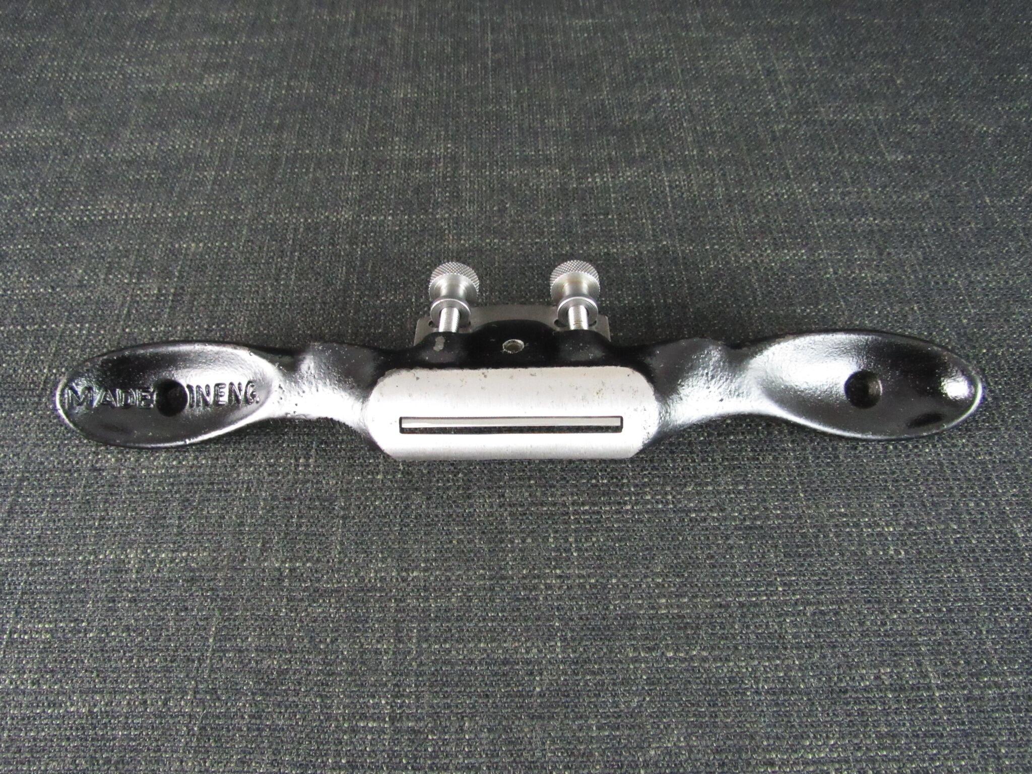 STANLEY Adjustable Spokeshave - Round Faced