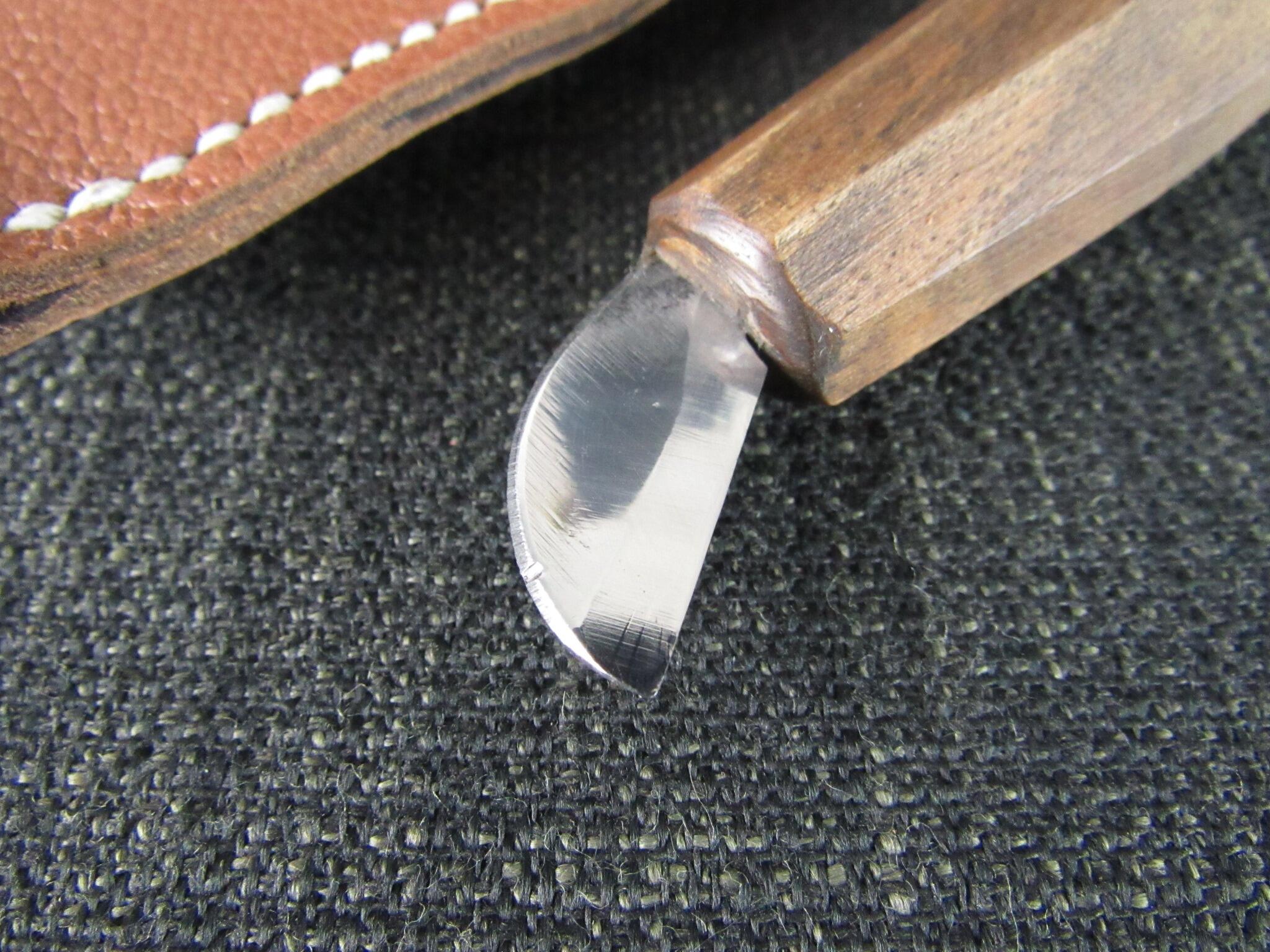 GARY HACKETT Cranked Chip Carving Knife