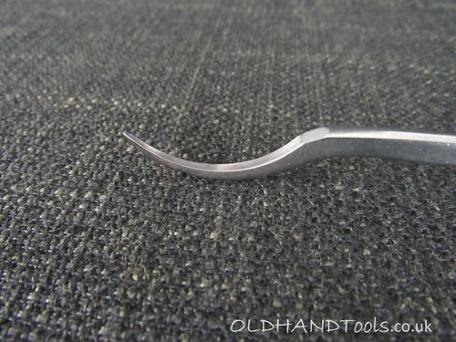 PFEIL Series 2a Spoon Bent Carving Gouge - 1mm