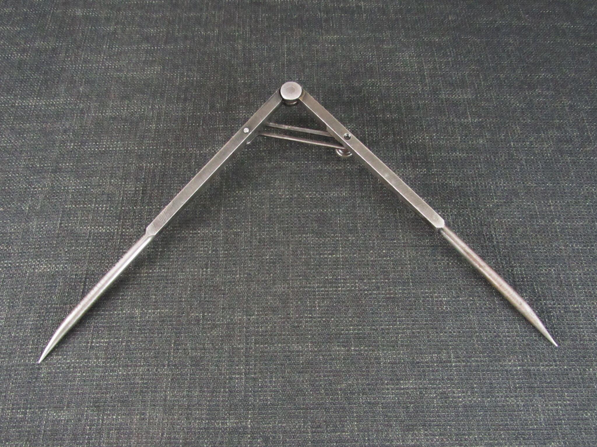 MONUMENT Wing Dividers with Military marks