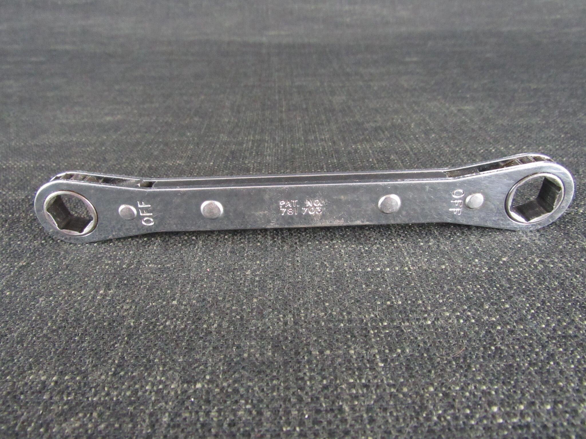 SNAP ON R1618S Patent Spline Ratcheting Box Wrench - 1/2 & 9/16 inch - Made in Canada