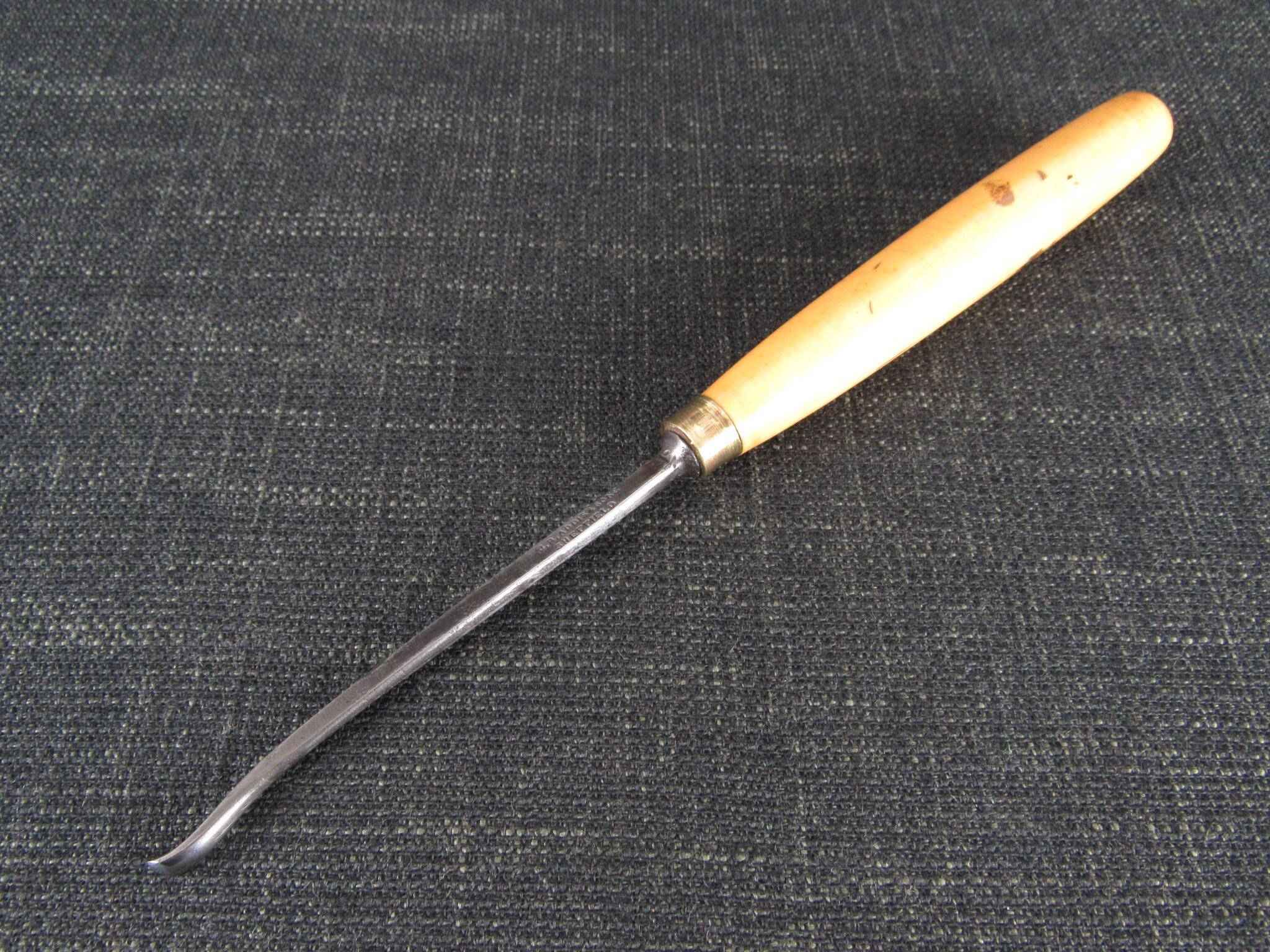 JB ADDIS 3/16" Spoon Gouge - 9 Prize Medals