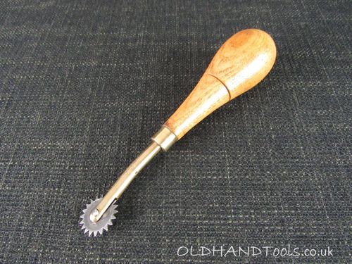 Leather Pricking Wheel or Wheel Pricker