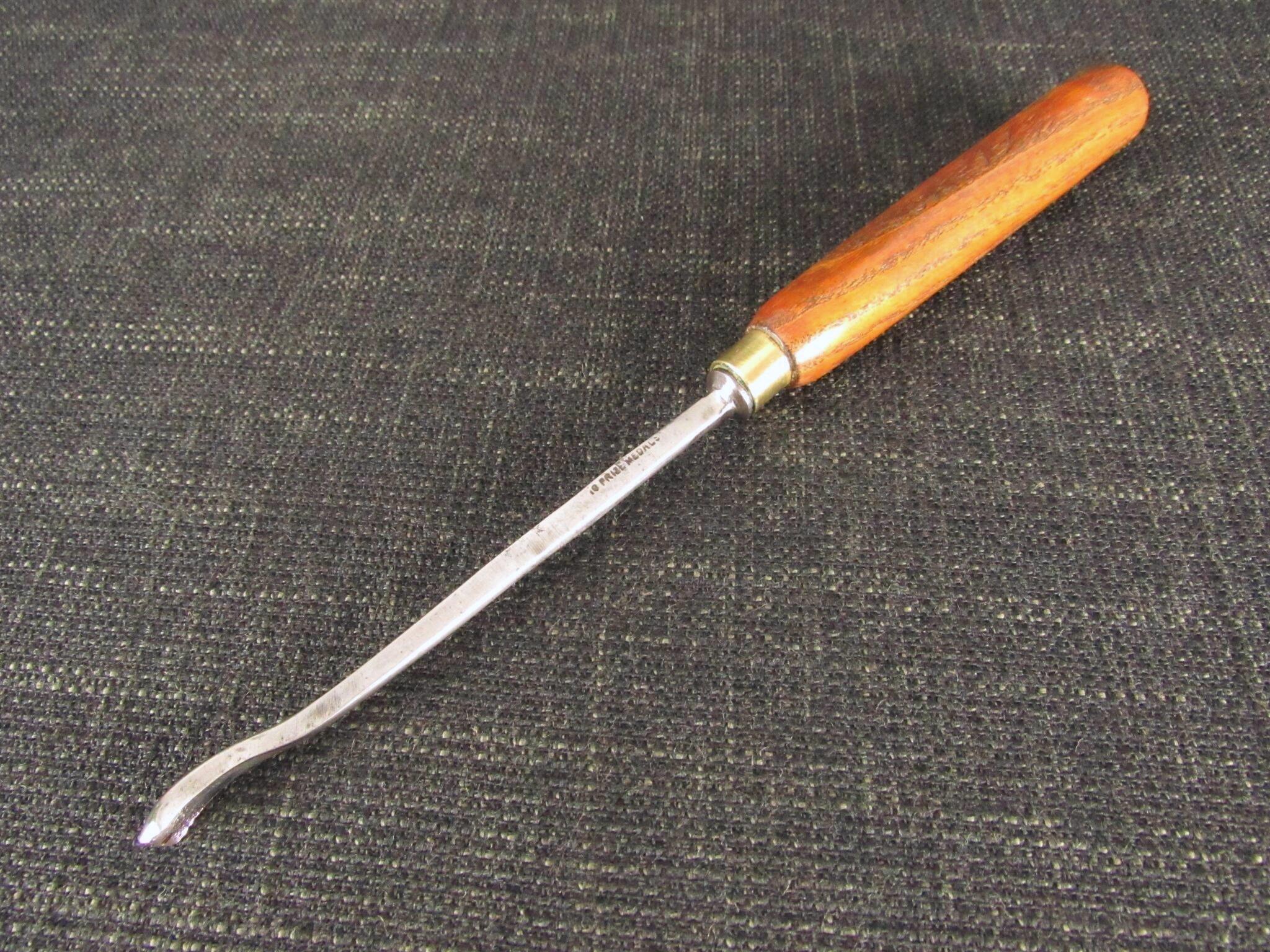 JB ADDIS No 31 Deep Spoon Carving Gouge - 1/4 inch