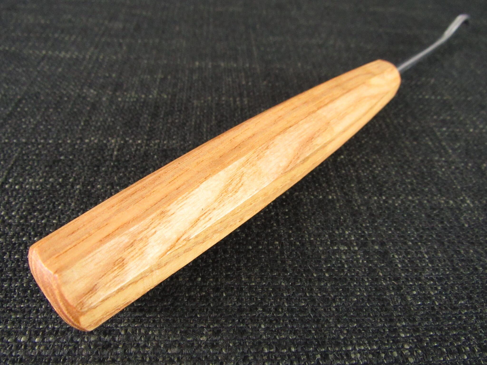 PFEIL Series 8a Spoon Bent Carving Gouge - 4mm