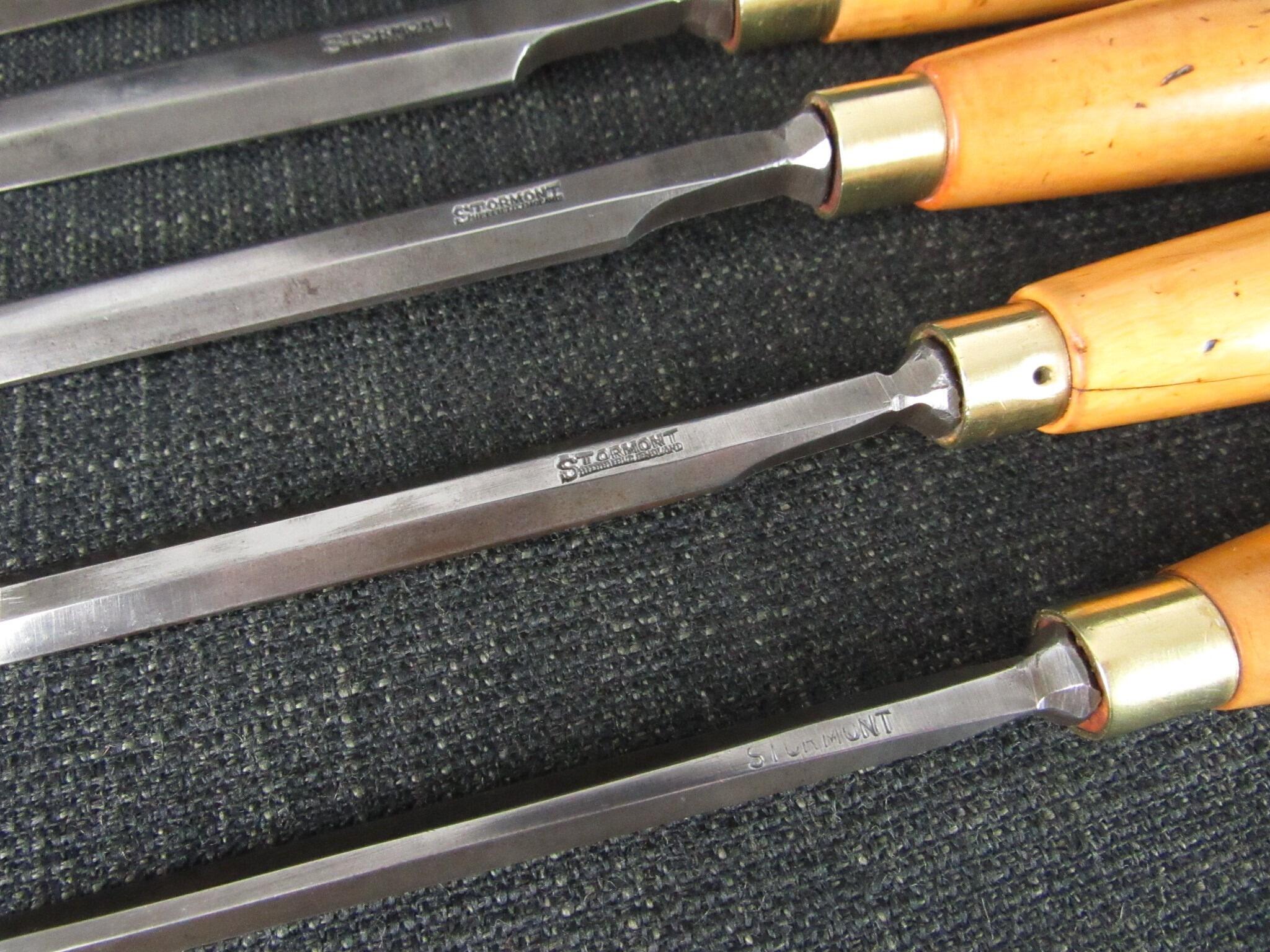 Graduated Set of 5 STORMONT Bevel Edge Chisels with Boxwood Handles